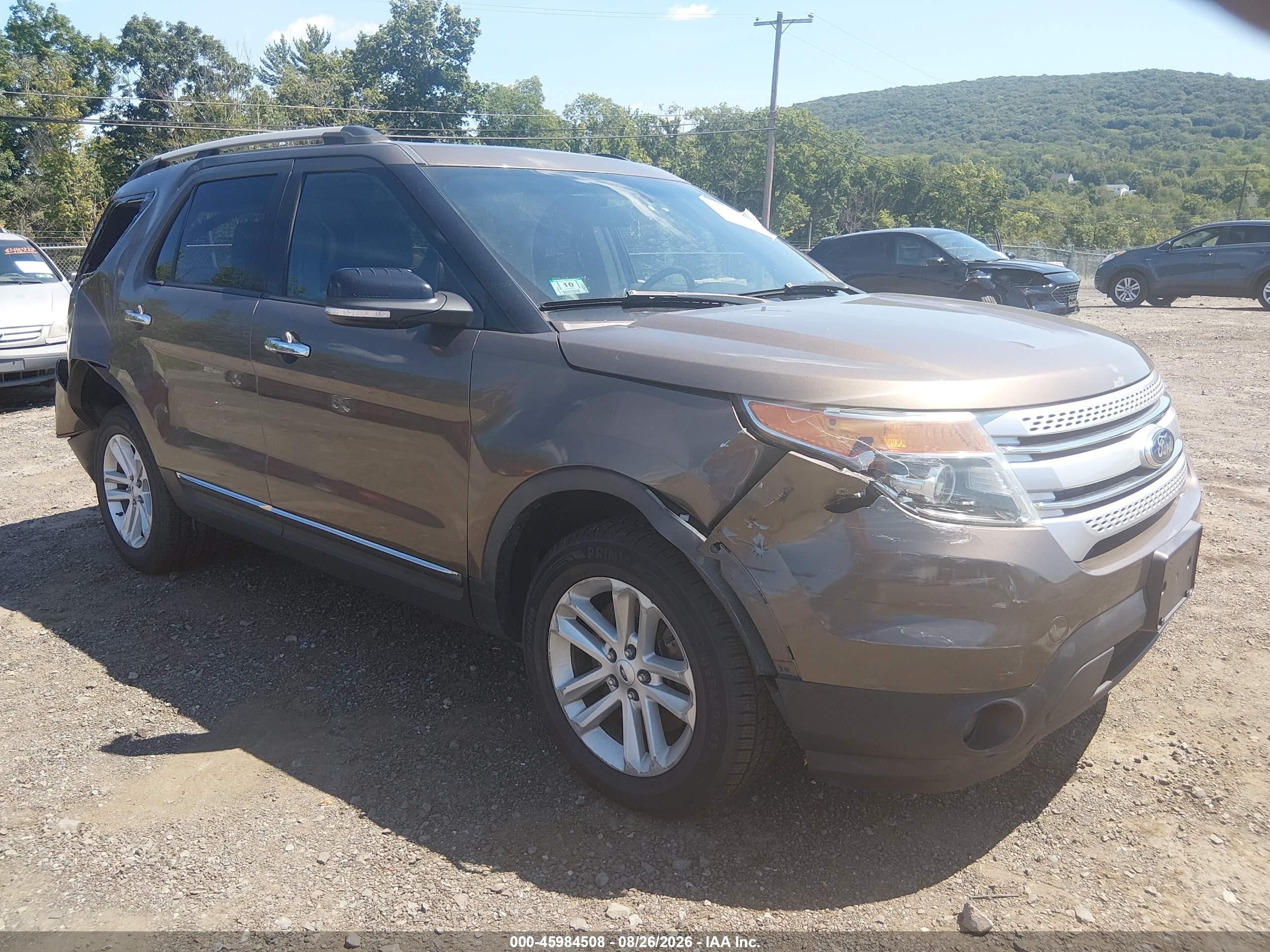 2015 Ford Explorer Xlt Коричневый vin: 1FM5K8D89FGA91084