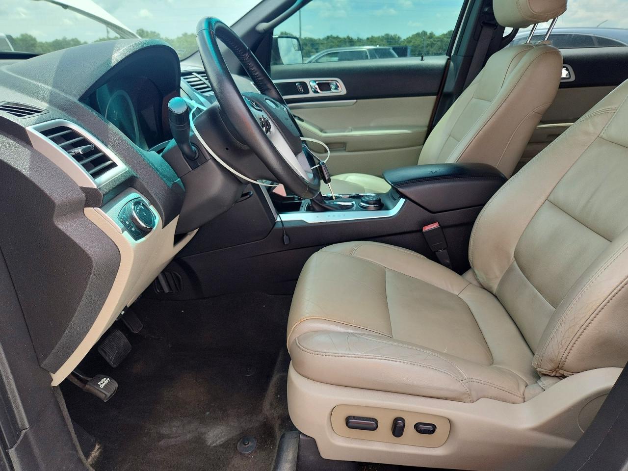 2015 Ford Explorer Xlt Белый vin: 1FM5K8D89FGC28234