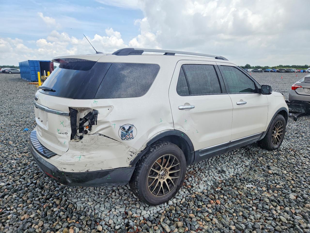 2015 Ford Explorer Xlt Белый vin: 1FM5K8D89FGC28234