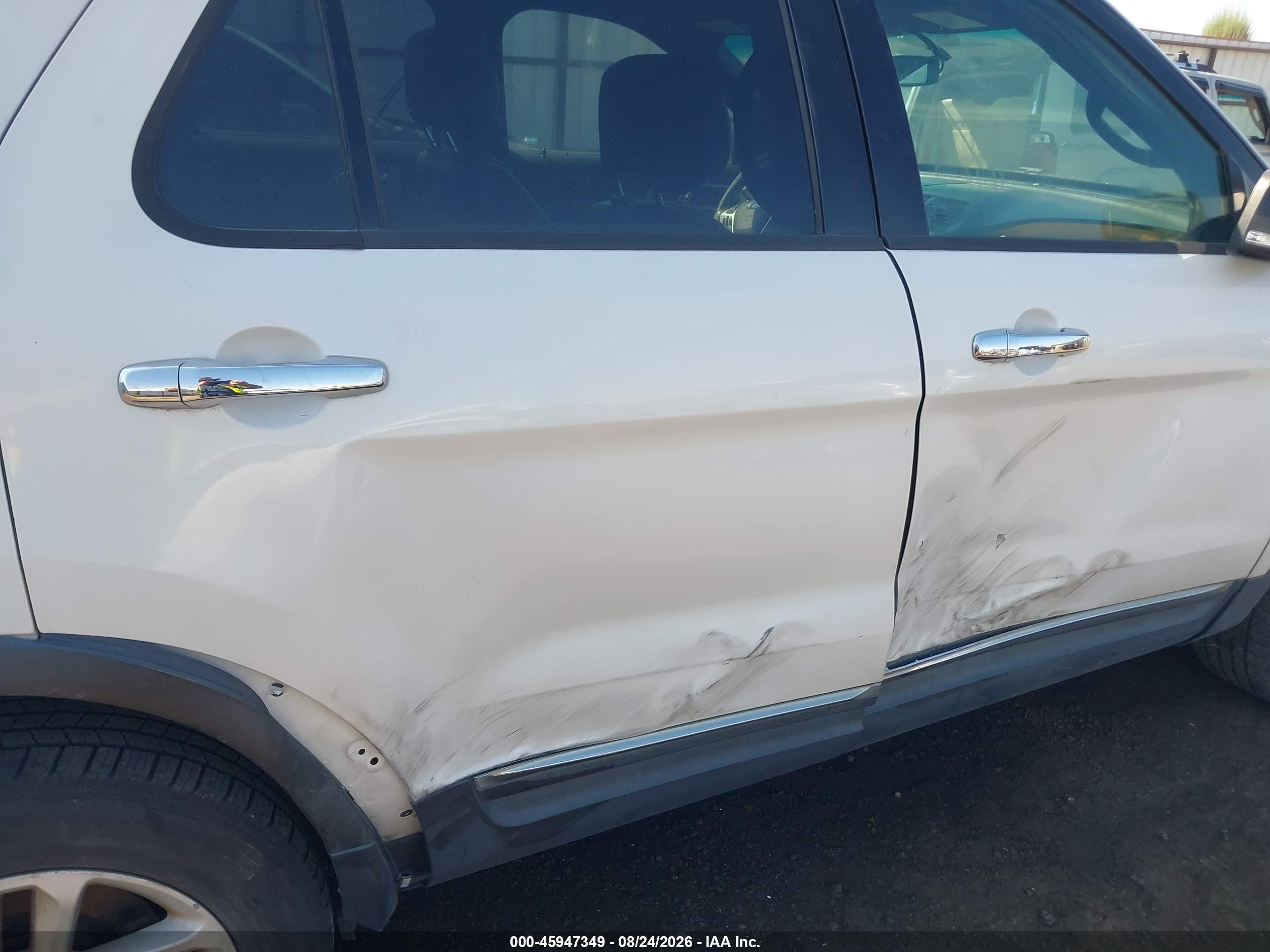 2015 Ford Explorer Xlt White vin: 1FM5K8D89FGC55823