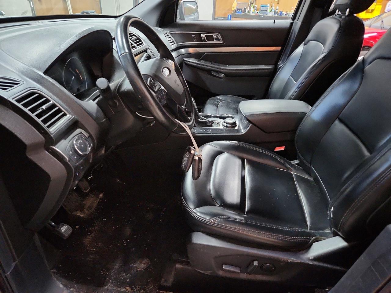 2019 Ford Explorer Xlt Gray vin: 1FM5K8D89KGA87515
