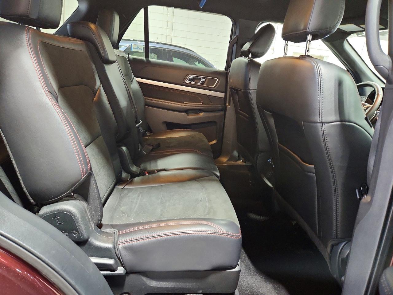 2019 Ford Explorer Xlt Burgundy vin: 1FM5K8D89KGB39502