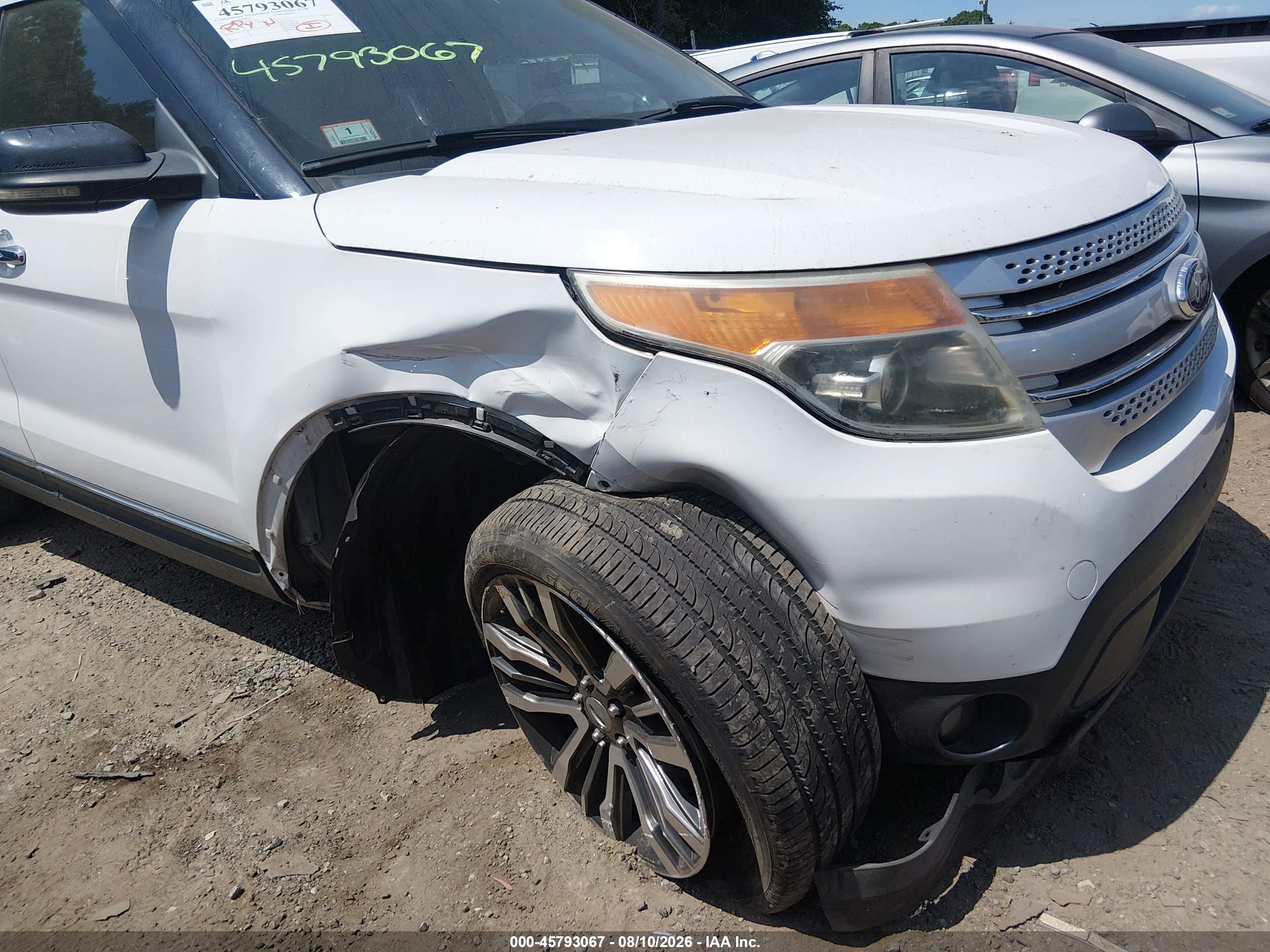2013 Ford Explorer Xlt White vin: 1FM5K8D8XDGA27245