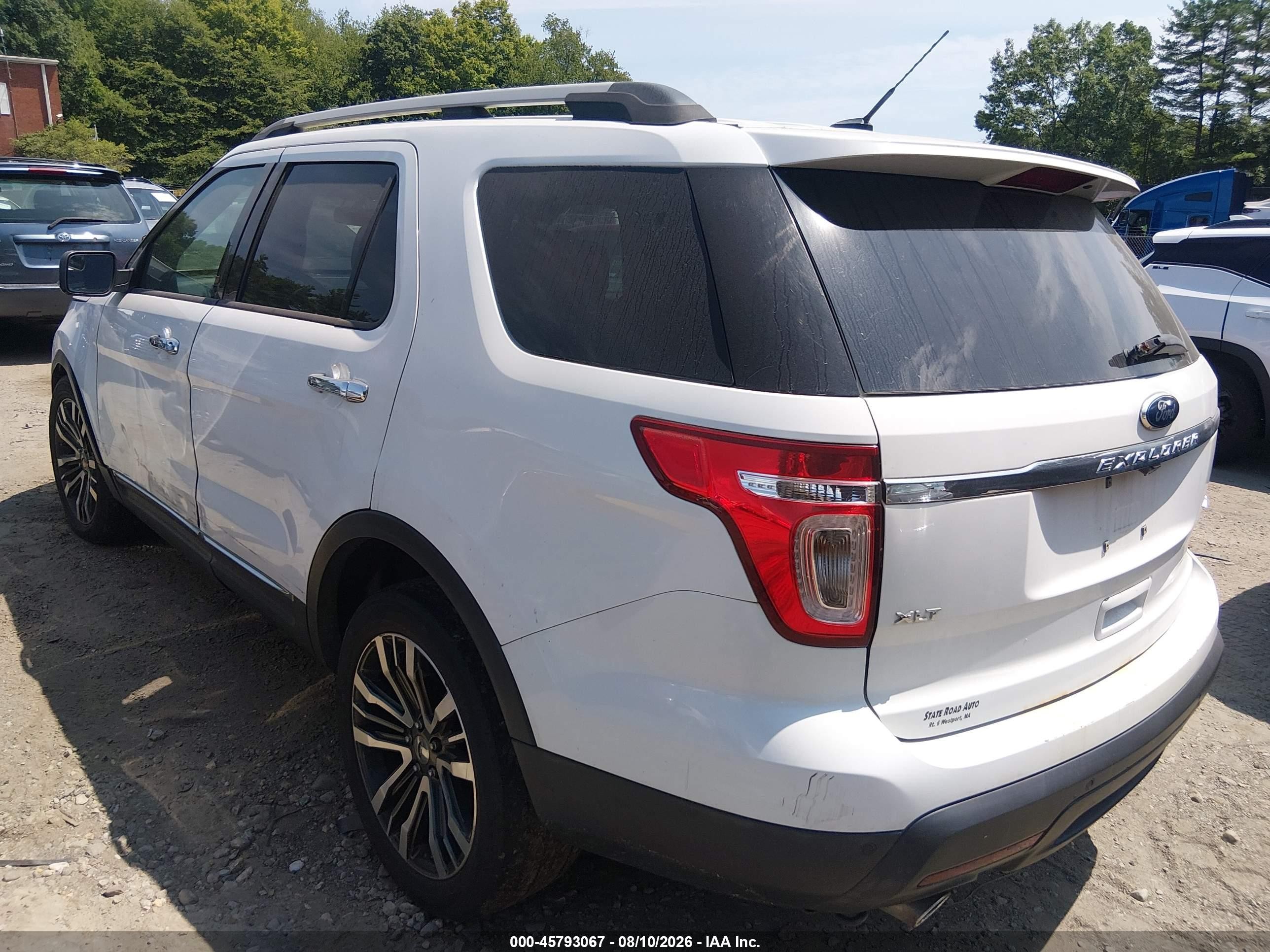 2013 Ford Explorer Xlt White vin: 1FM5K8D8XDGA27245