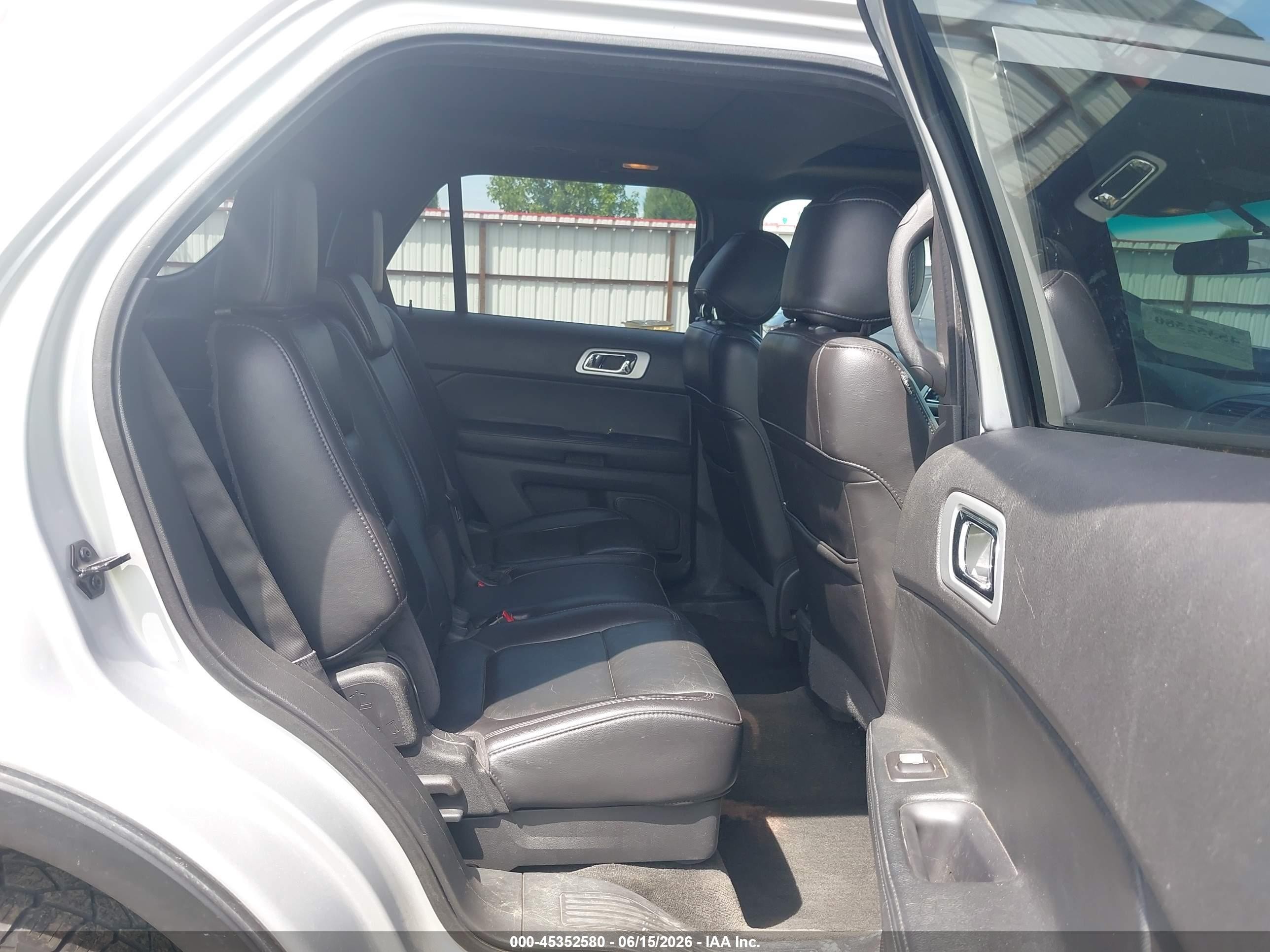 2013 Ford Explorer Xlt Silver vin: 1FM5K8D8XDGA72606