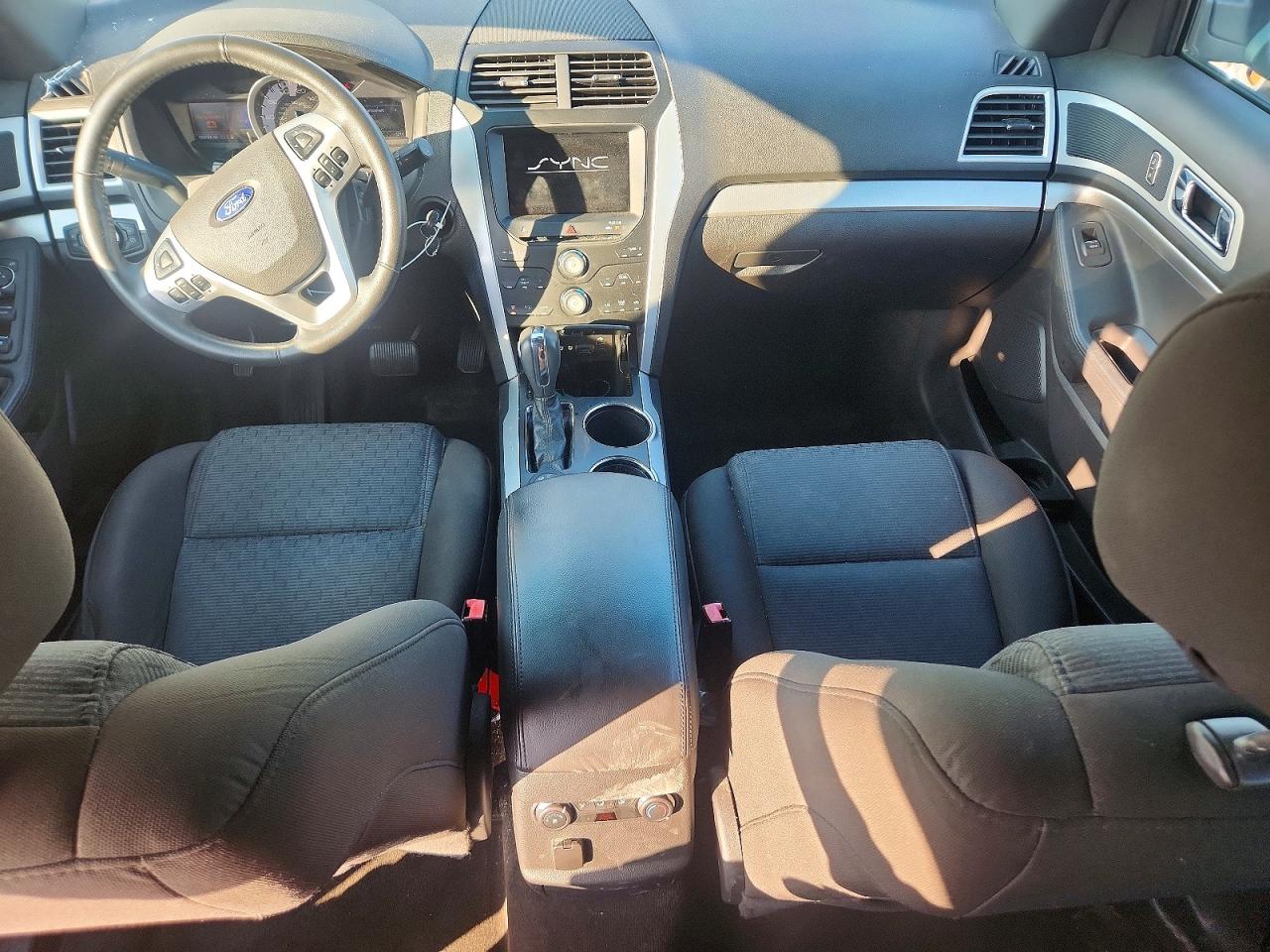 2013 Ford Explorer Xlt White vin: 1FM5K8D8XDGA91155