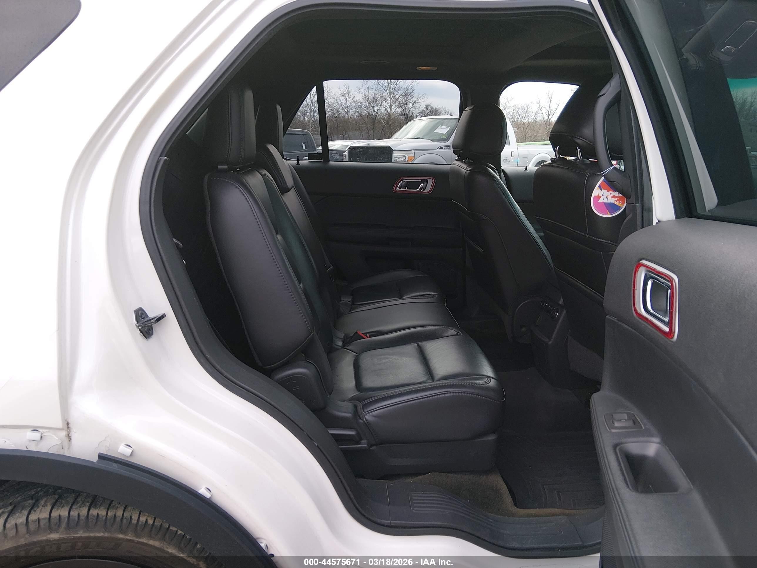 2013 Ford Explorer Xlt Белый vin: 1FM5K8D8XDGC13402