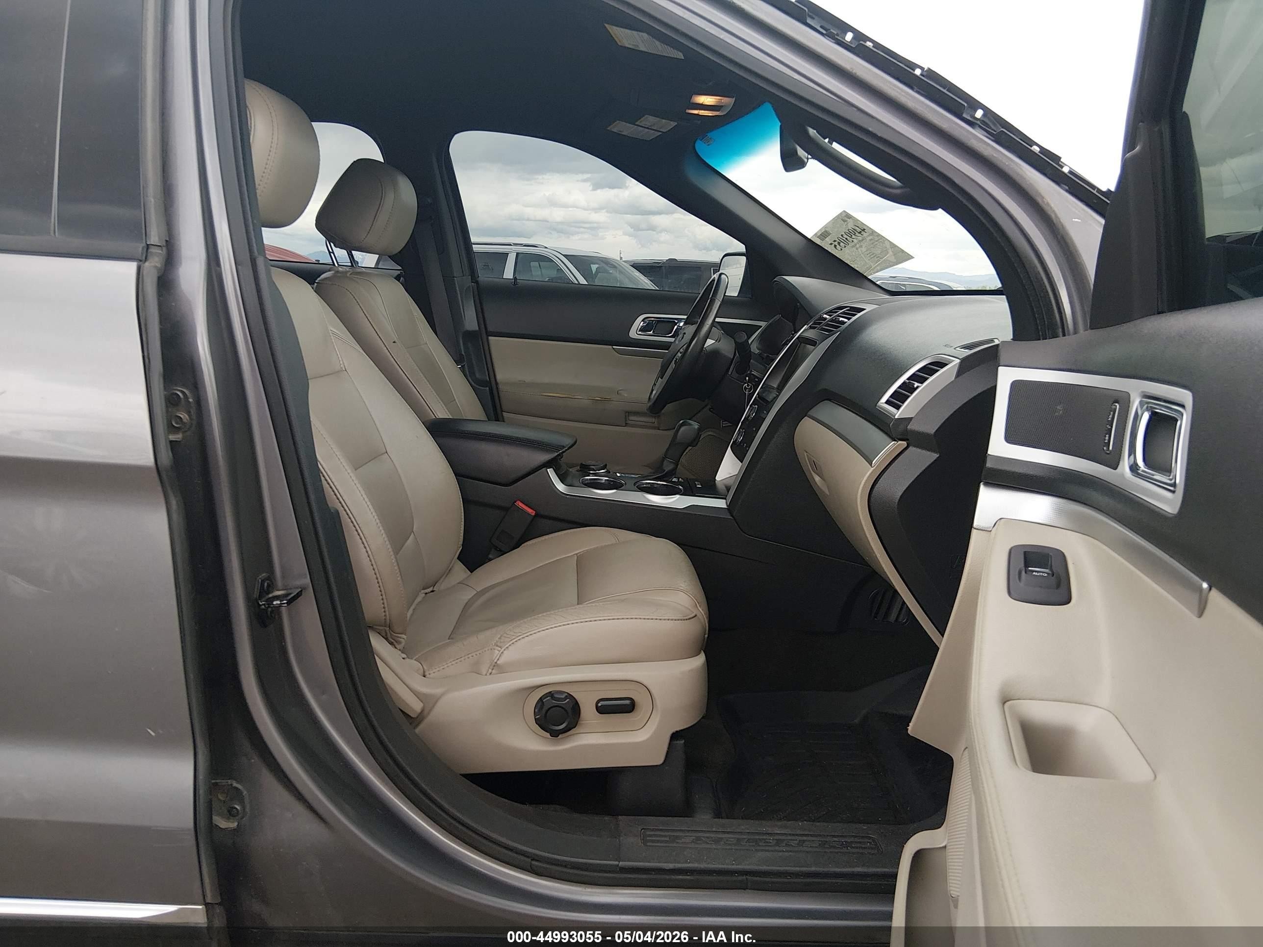2013 Ford Explorer Xlt Серый vin: 1FM5K8D8XDGC44861