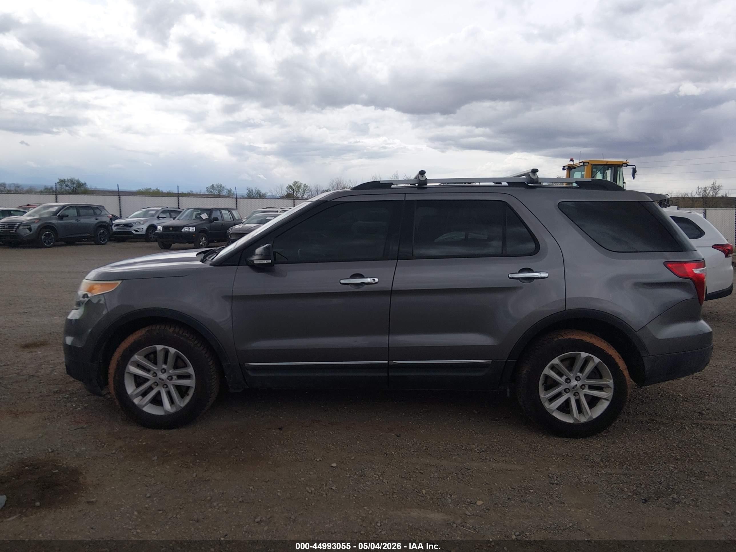 2013 Ford Explorer Xlt Серый vin: 1FM5K8D8XDGC44861