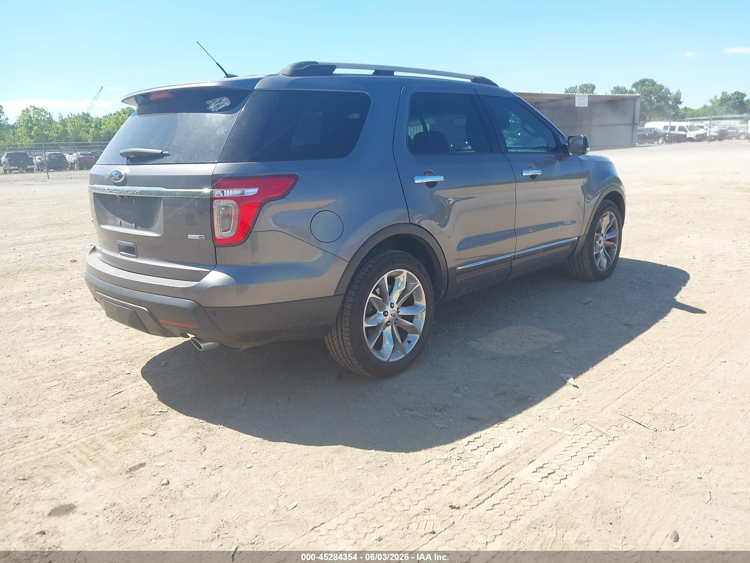 2014 Ford Explorer Xlt Gray vin: 1FM5K8D8XEGA21754