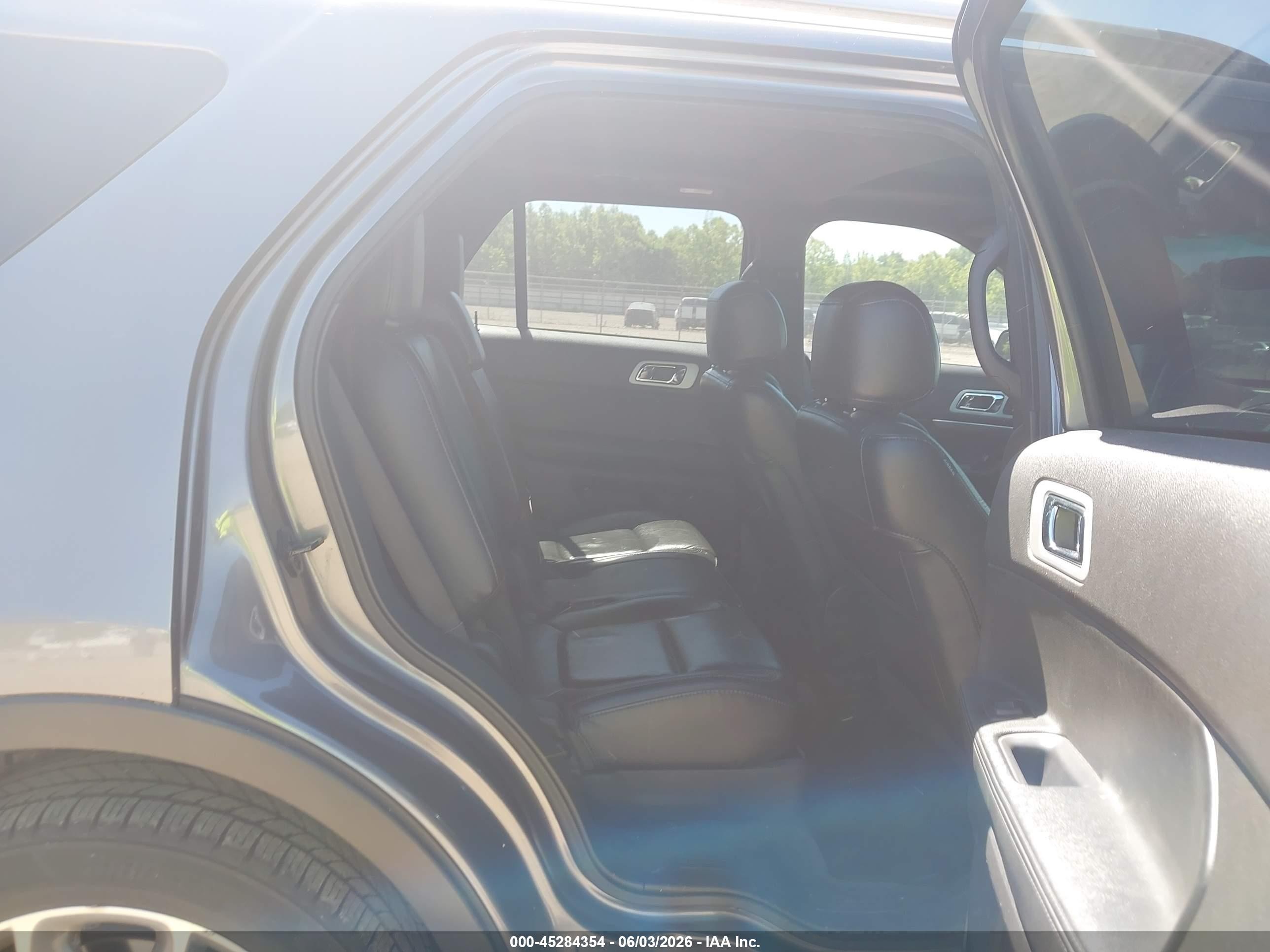 2014 Ford Explorer Xlt Gray vin: 1FM5K8D8XEGA21754