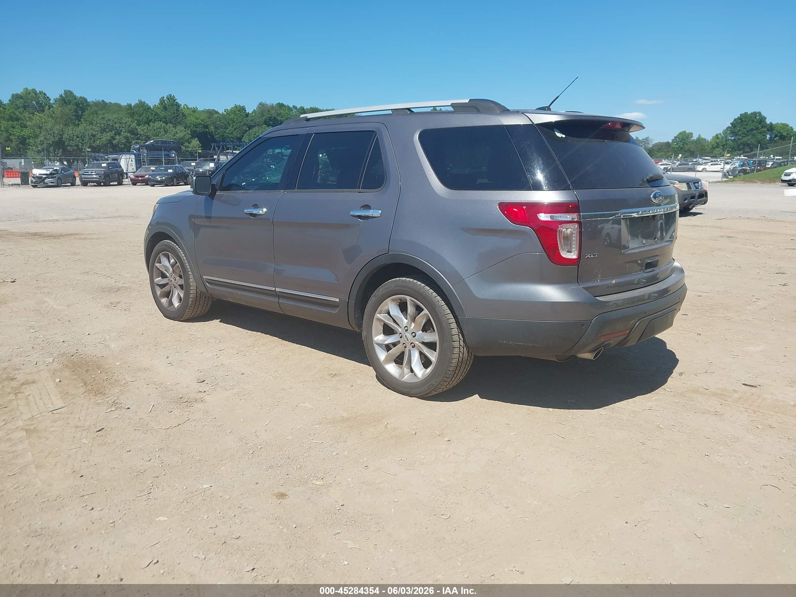 2014 Ford Explorer Xlt Gray vin: 1FM5K8D8XEGA21754