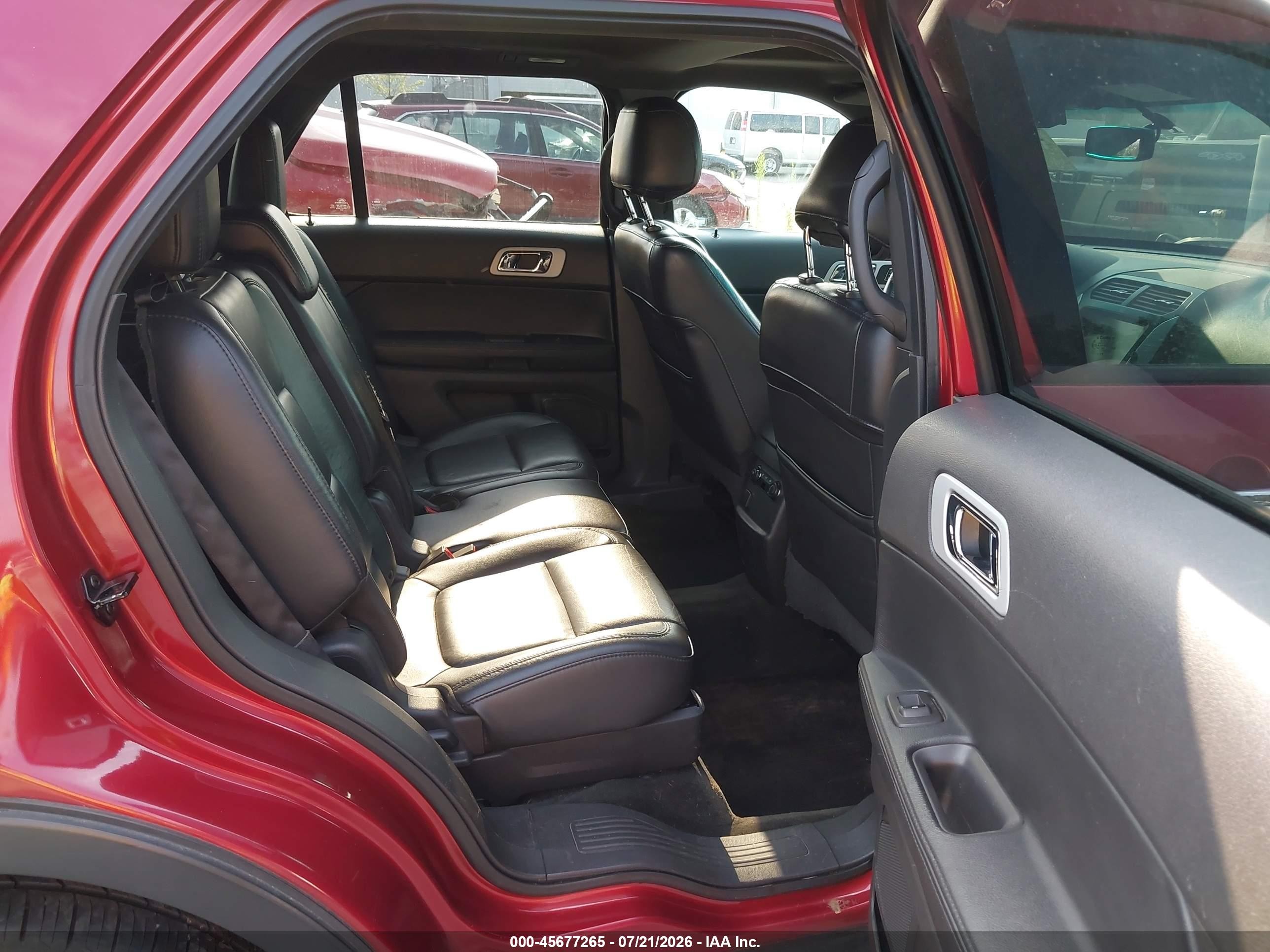 2014 Ford Explorer Xlt Red vin: 1FM5K8D8XEGA91335