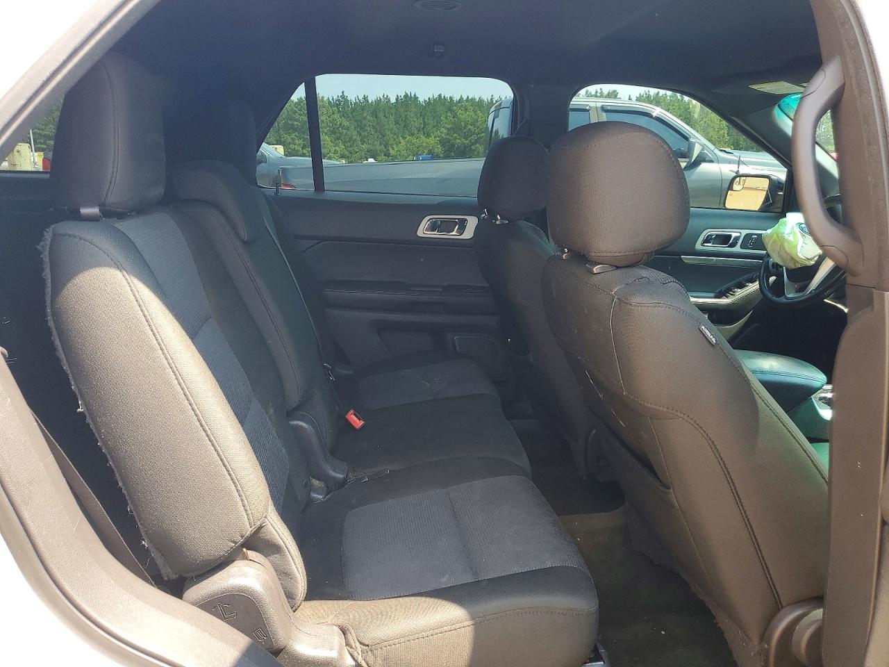 2014 Ford Explorer Xlt Silver vin: 1FM5K8D8XEGC02823
