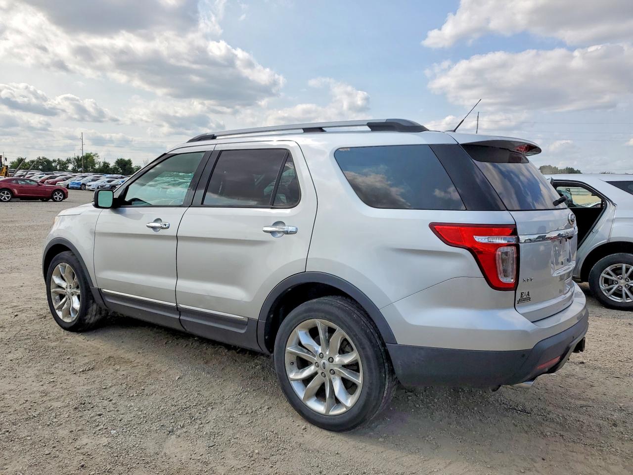2014 Ford Explorer Xlt Gray vin: 1FM5K8D8XEGC05933