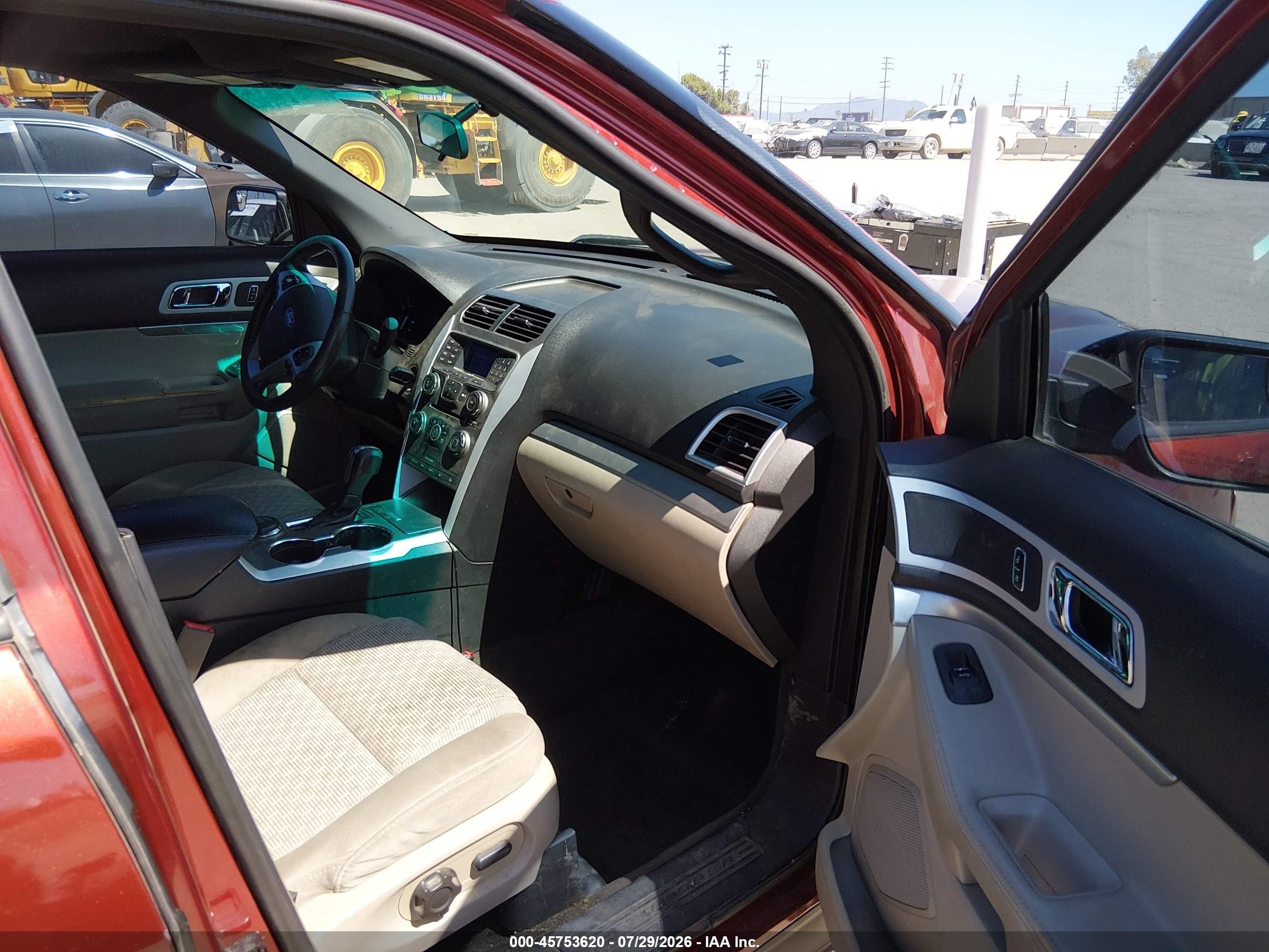 2014 Ford Explorer Xlt Red vin: 1FM5K8D8XEGC37622
