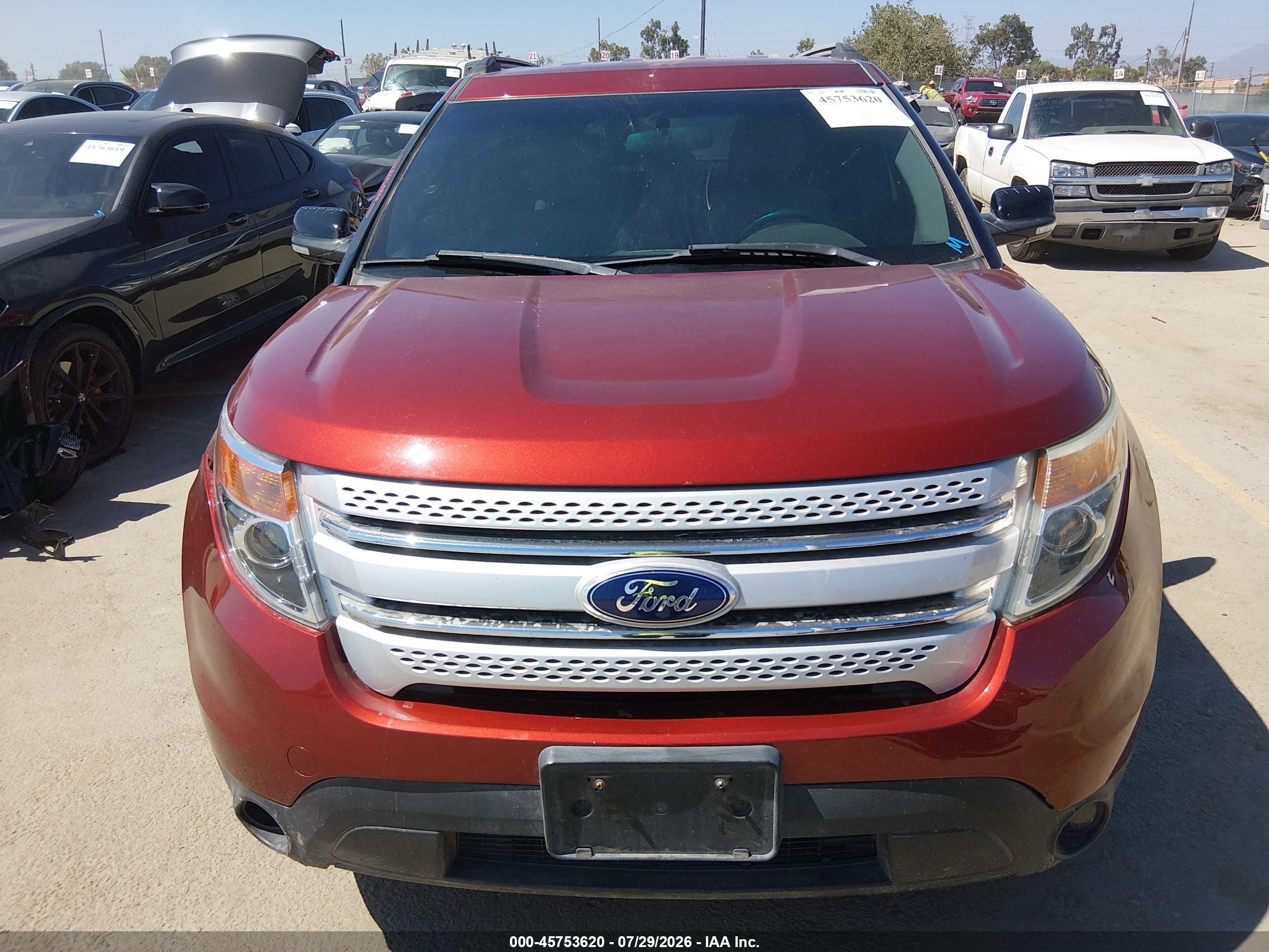 2014 Ford Explorer Xlt Red vin: 1FM5K8D8XEGC37622