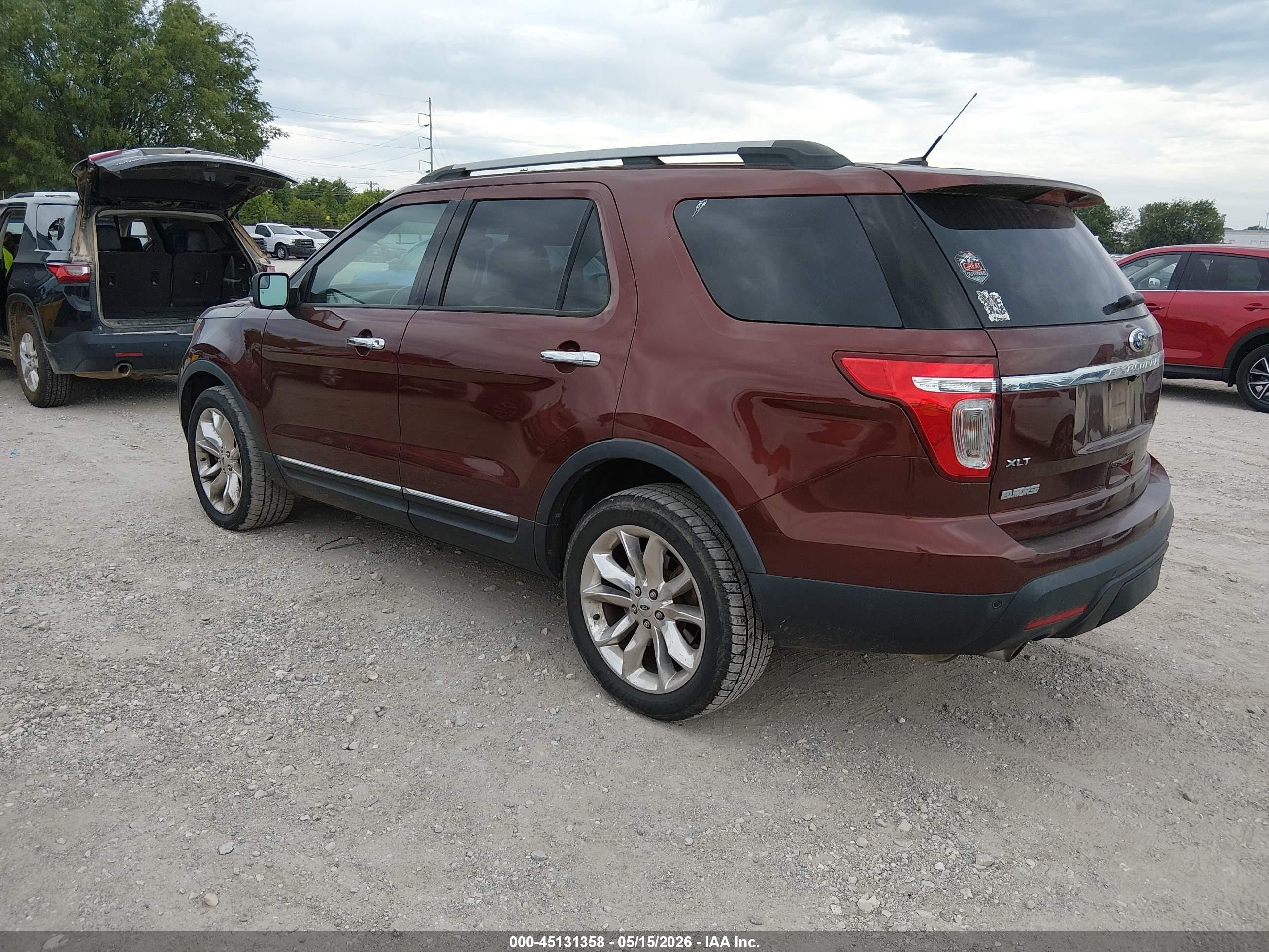 2015 Ford Explorer Xlt Maroon vin: 1FM5K8D8XFGA33999