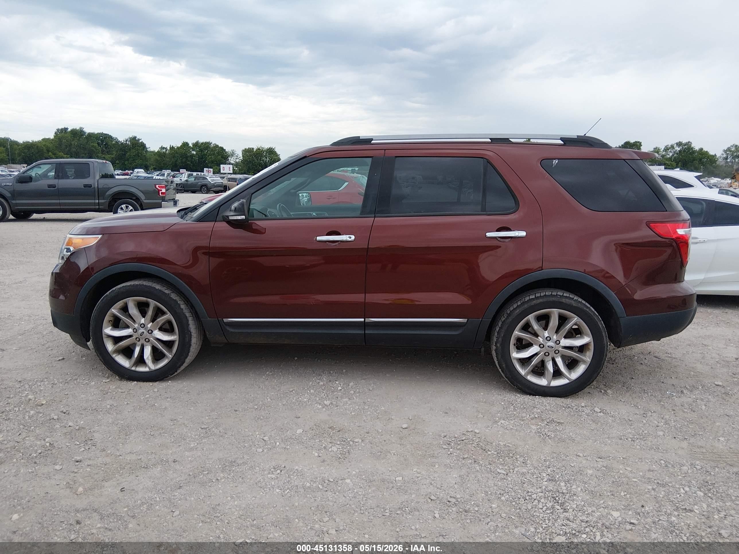 2015 Ford Explorer Xlt Maroon vin: 1FM5K8D8XFGA33999