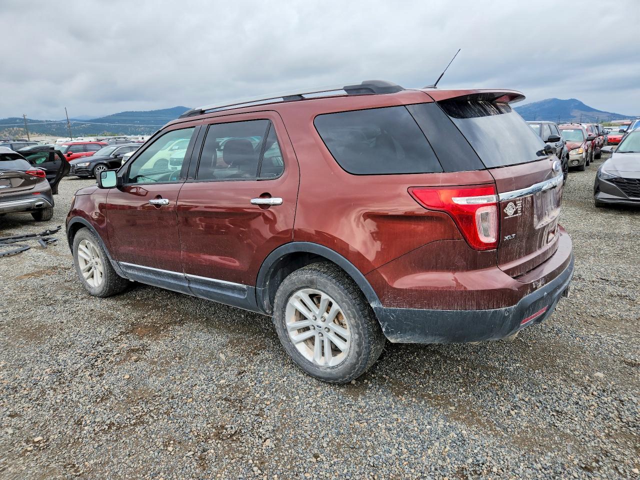 2015 Ford Explorer Xlt Red vin: 1FM5K8D8XFGA65836