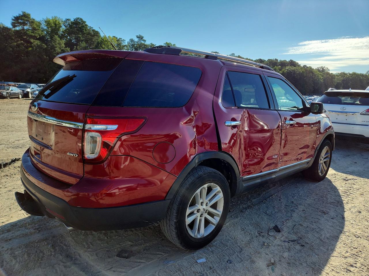 2015 Ford Explorer Xlt Red vin: 1FM5K8D8XFGA84242