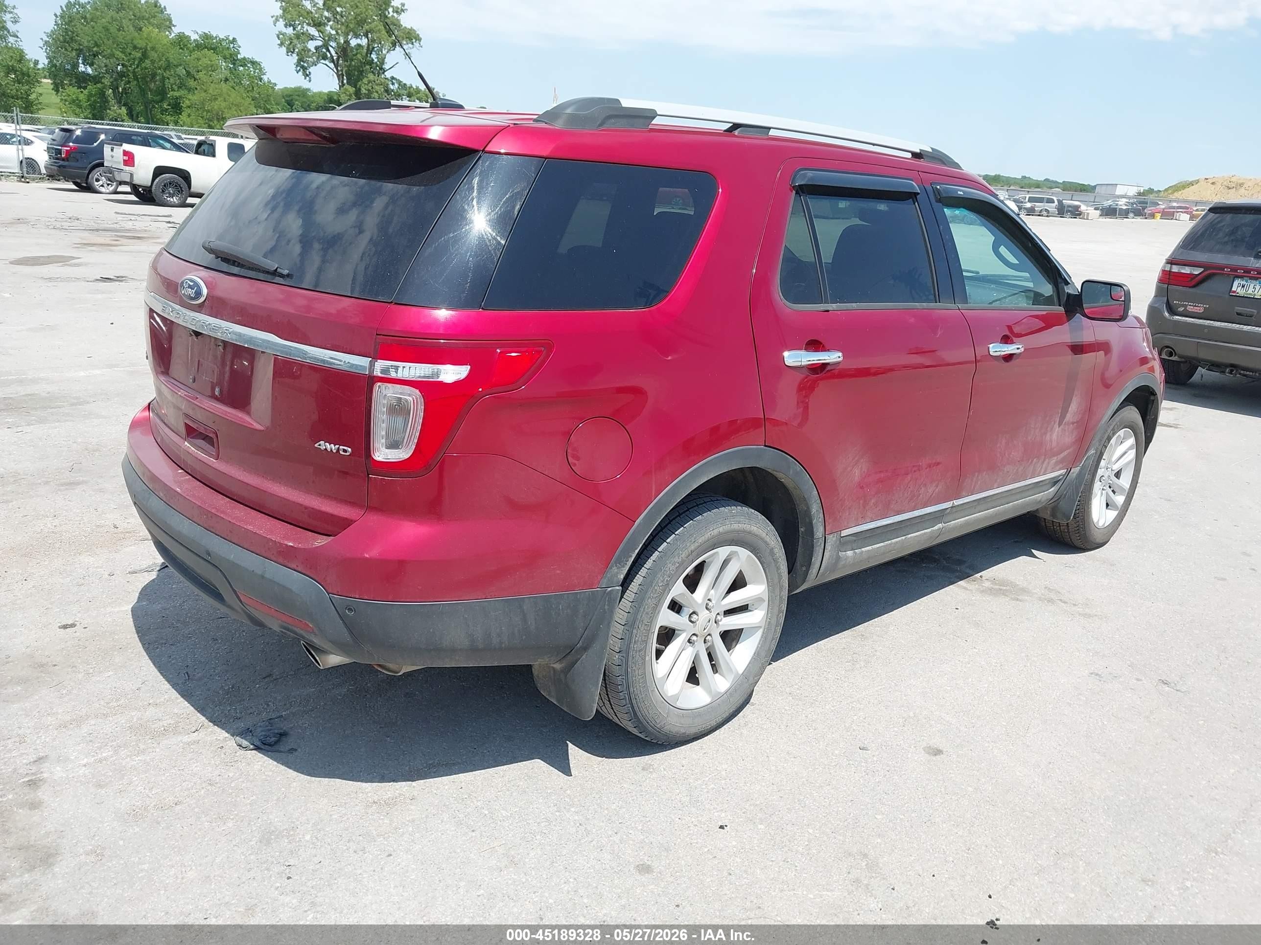 2015 Ford Explorer Xlt Red vin: 1FM5K8D8XFGB54712