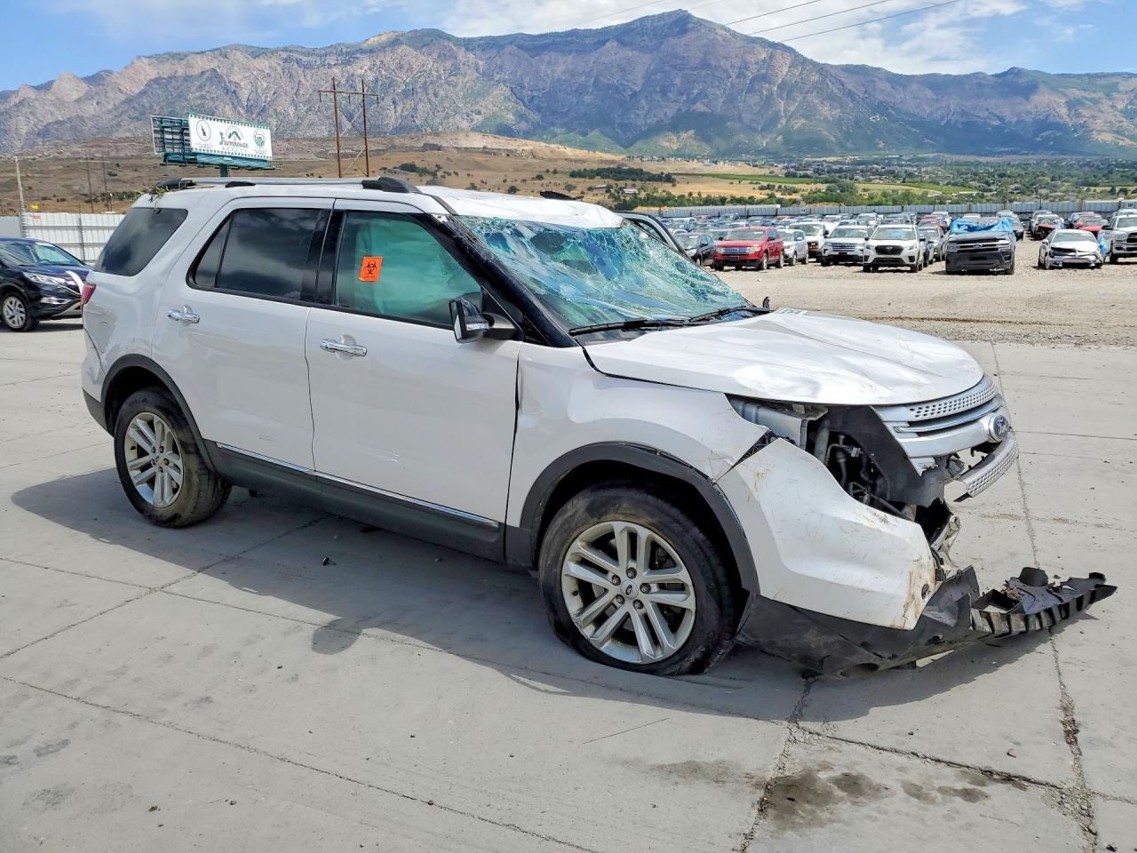 2015 Ford Explorer Xlt White vin: 1FM5K8D8XFGC24886