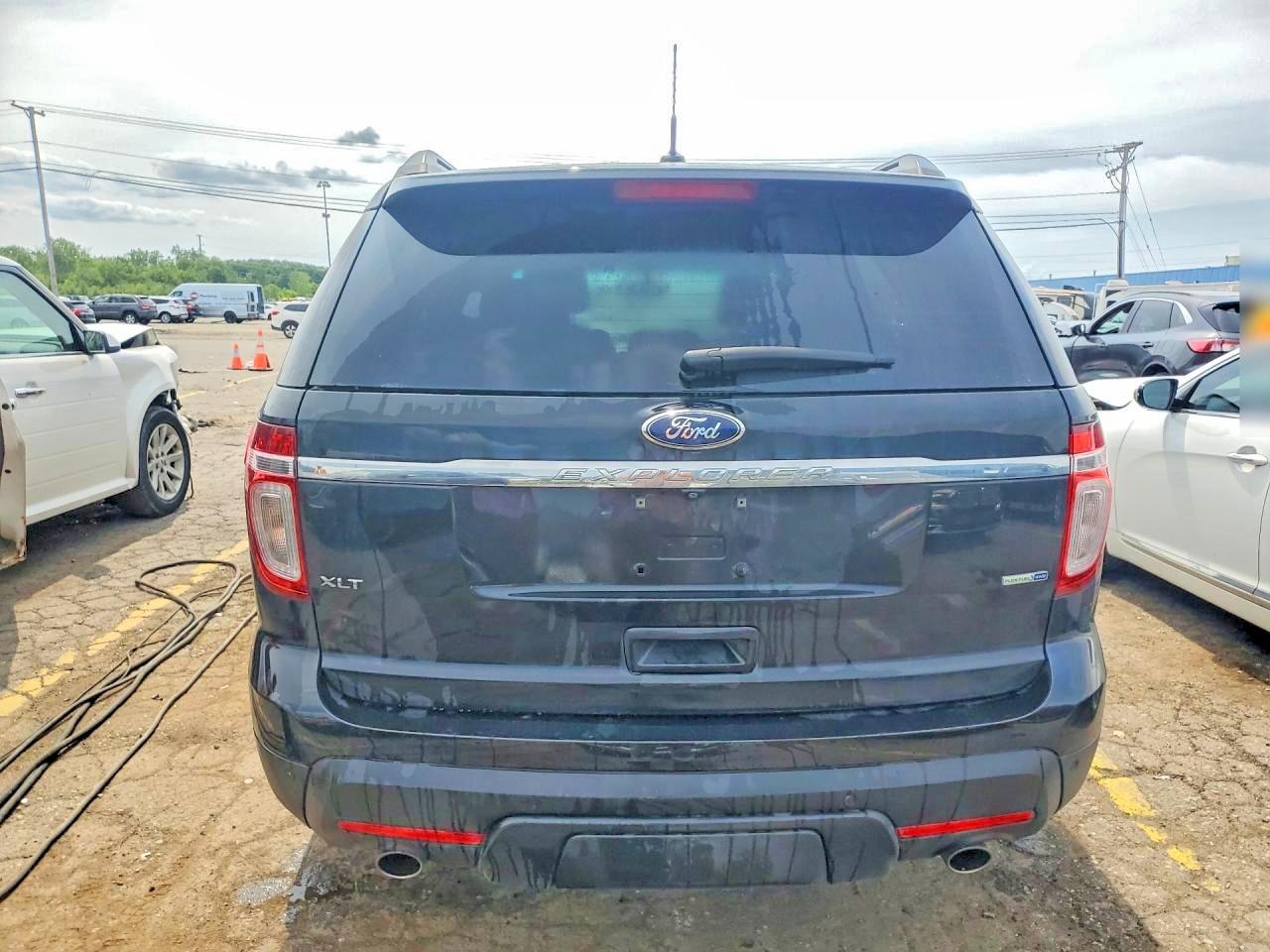 2015 Ford Explorer Xlt Черный vin: 1FM5K8D8XFGC36696