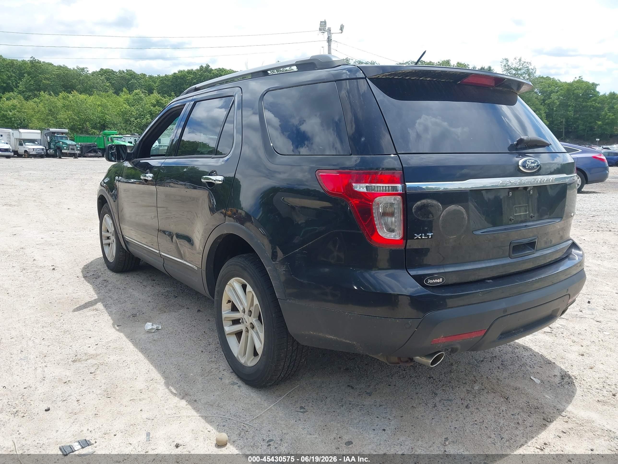2015 Ford Explorer Xlt Черный vin: 1FM5K8D8XFGC42353