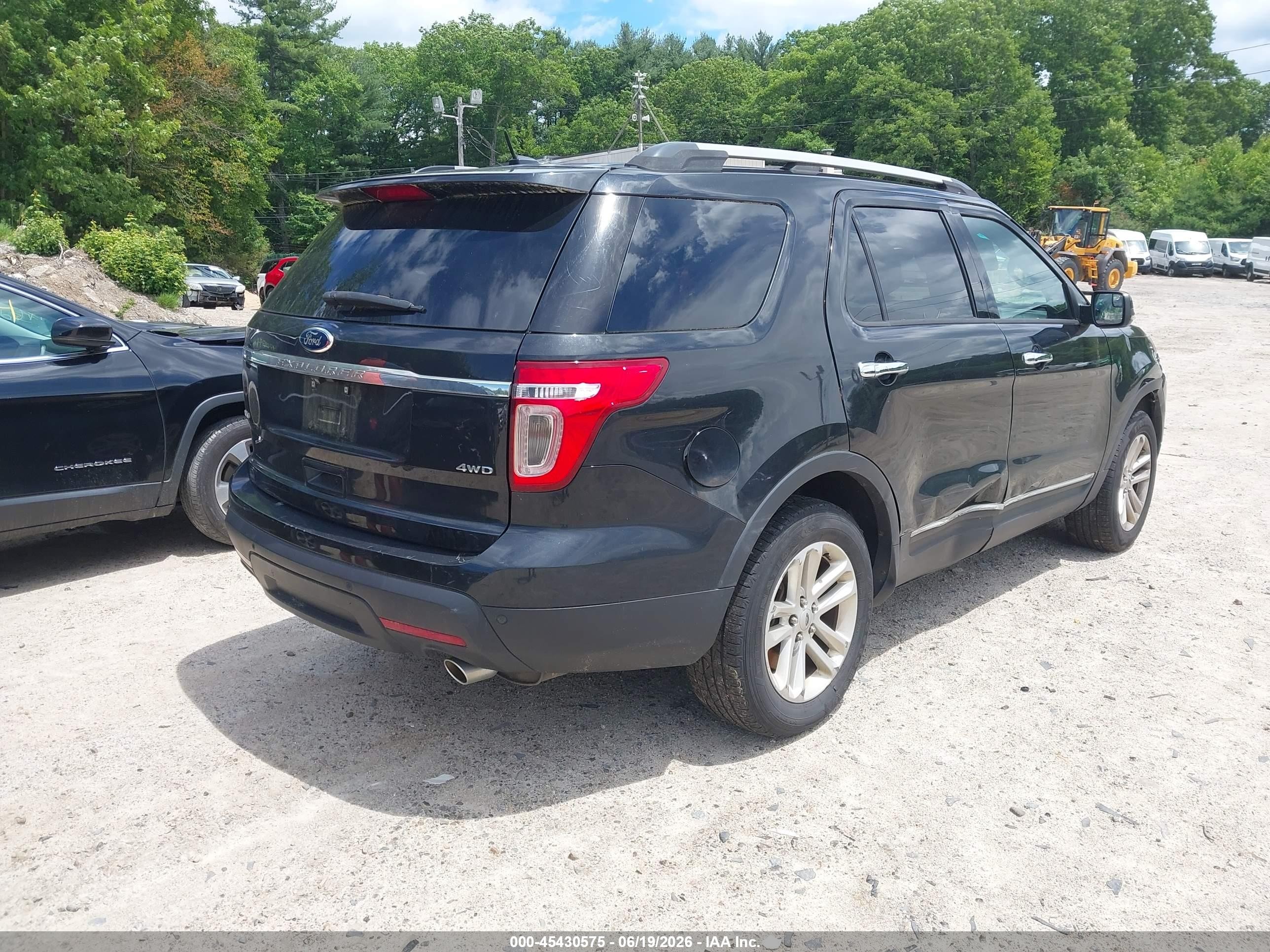 2015 Ford Explorer Xlt Черный vin: 1FM5K8D8XFGC42353