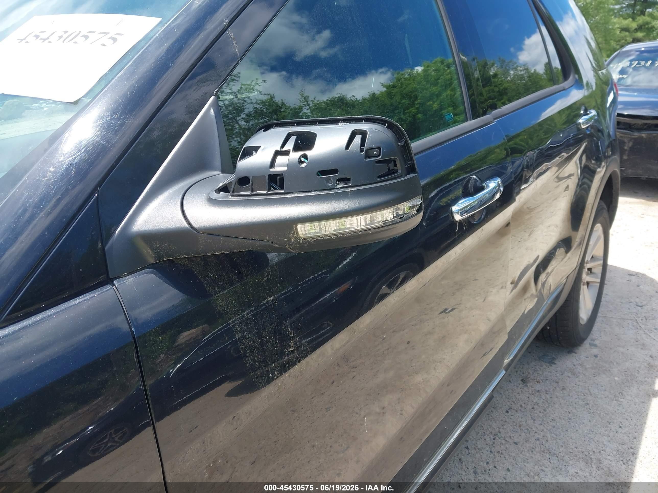 2015 Ford Explorer Xlt Черный vin: 1FM5K8D8XFGC42353