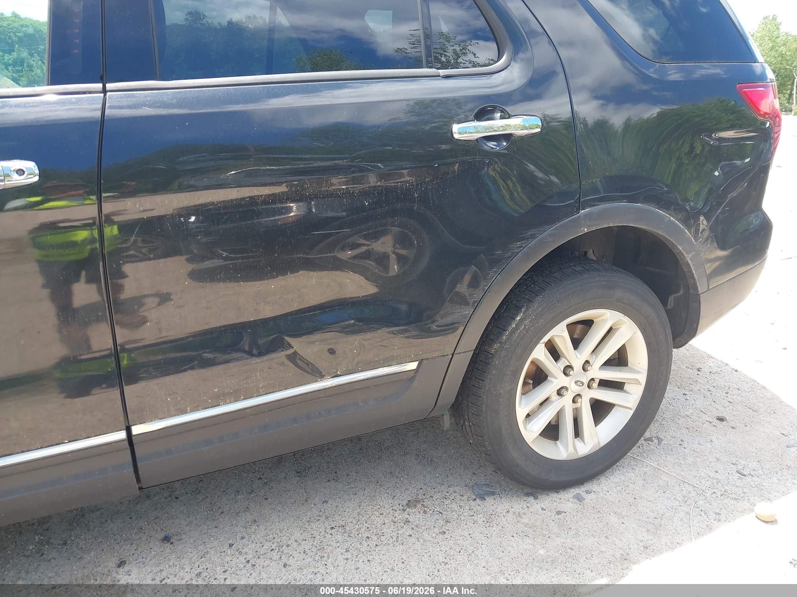 2015 Ford Explorer Xlt Черный vin: 1FM5K8D8XFGC42353