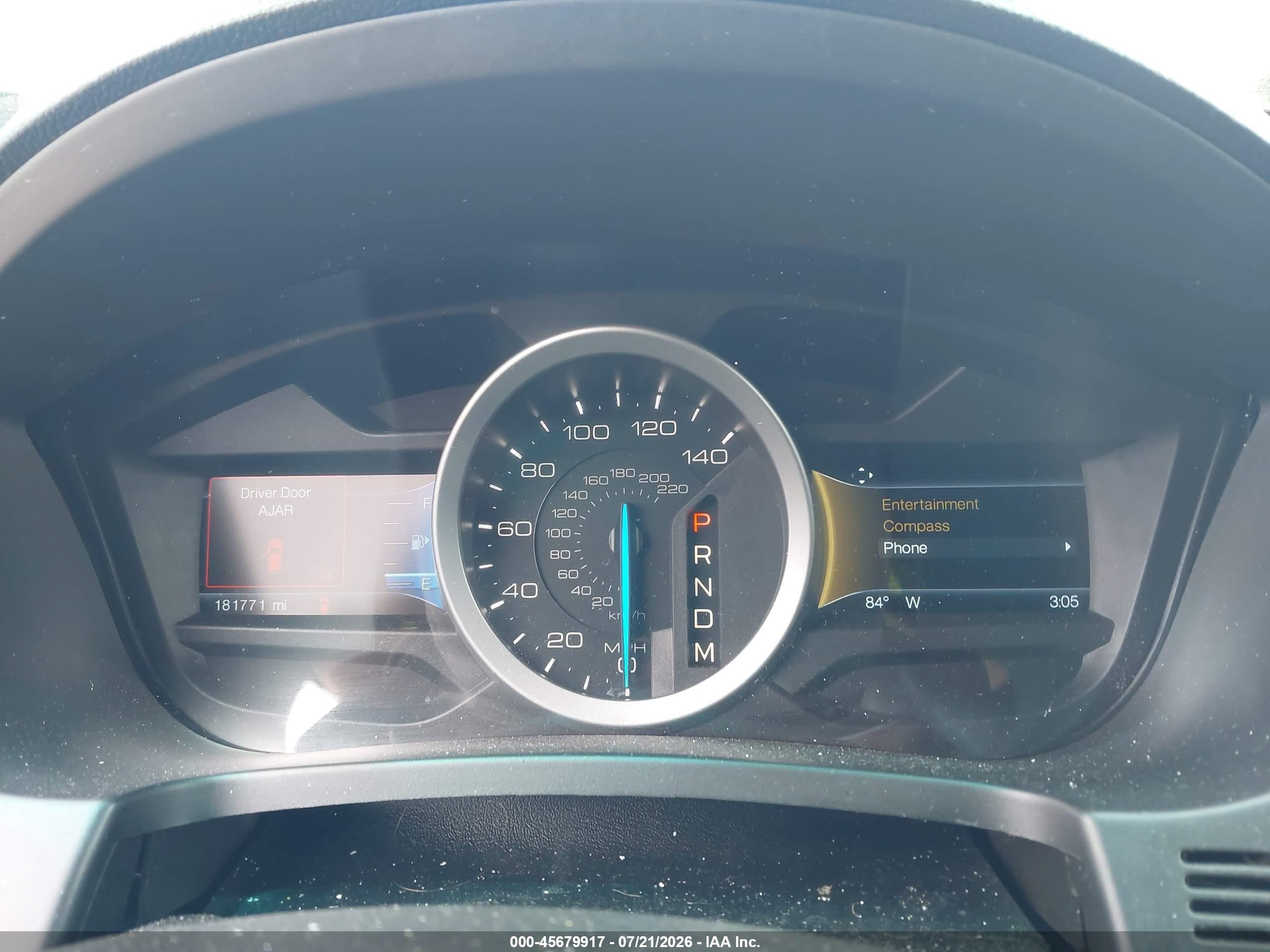 2015 Ford Explorer Xlt Серебряный vin: 1FM5K8D8XFGC55989