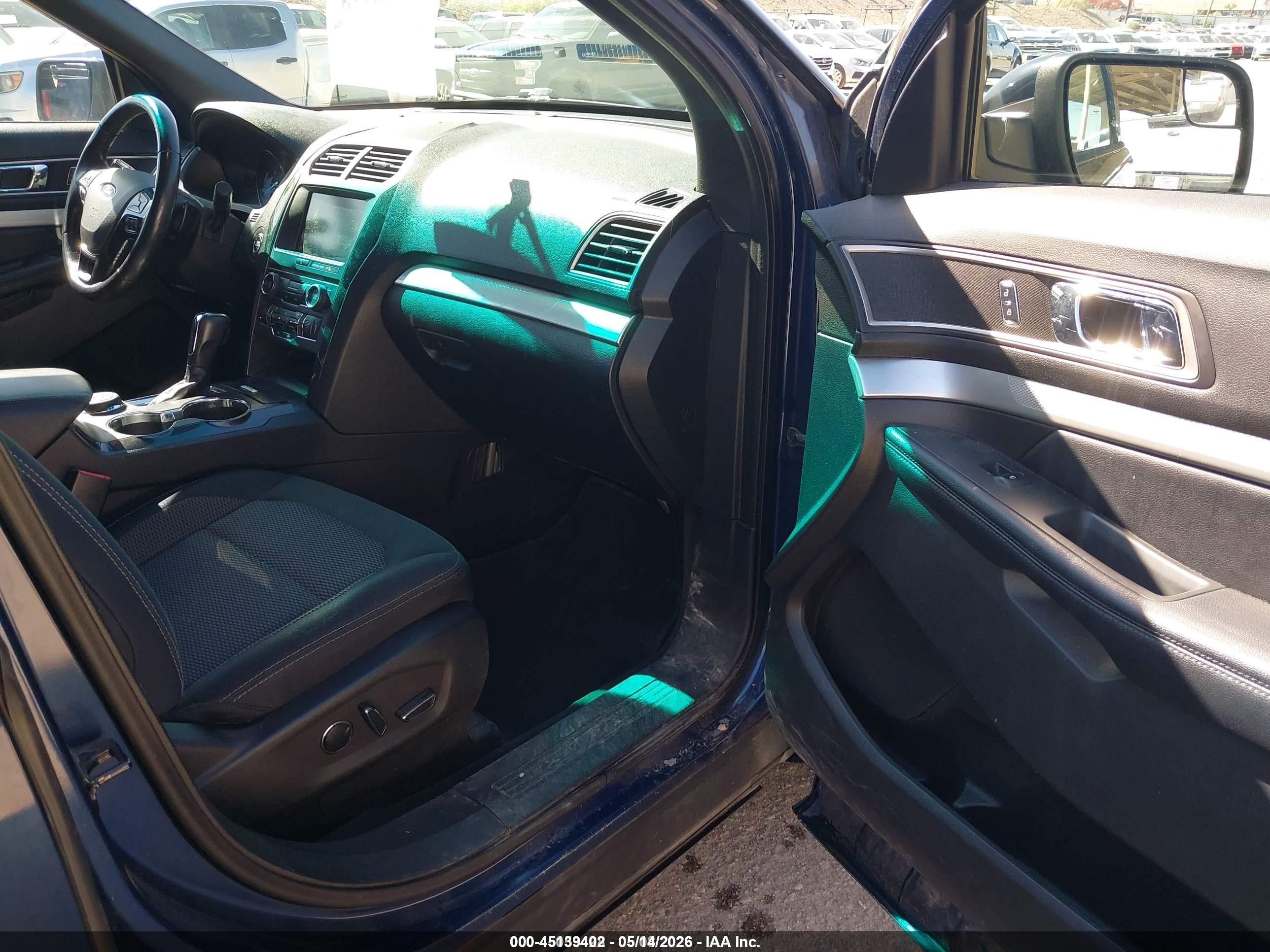 2016 Ford Explorer Xlt Blue vin: 1FM5K8D8XGGC63060