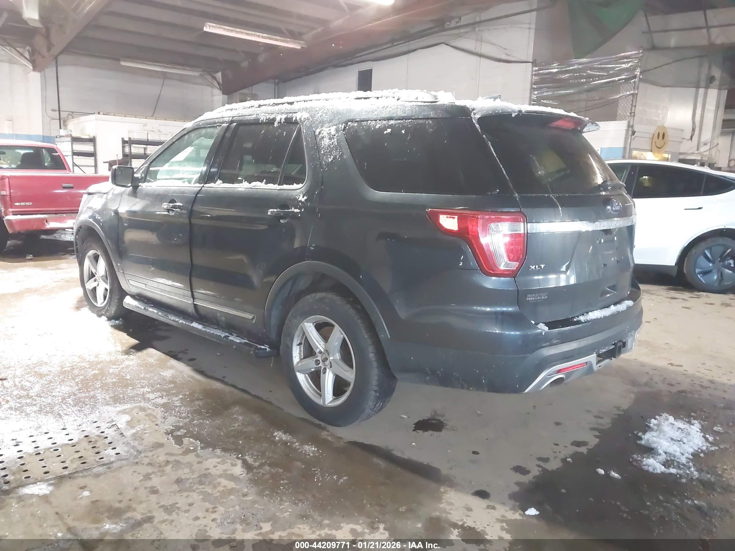 2017 Ford Explorer Xlt Black vin: 1FM5K8D8XHGC16614