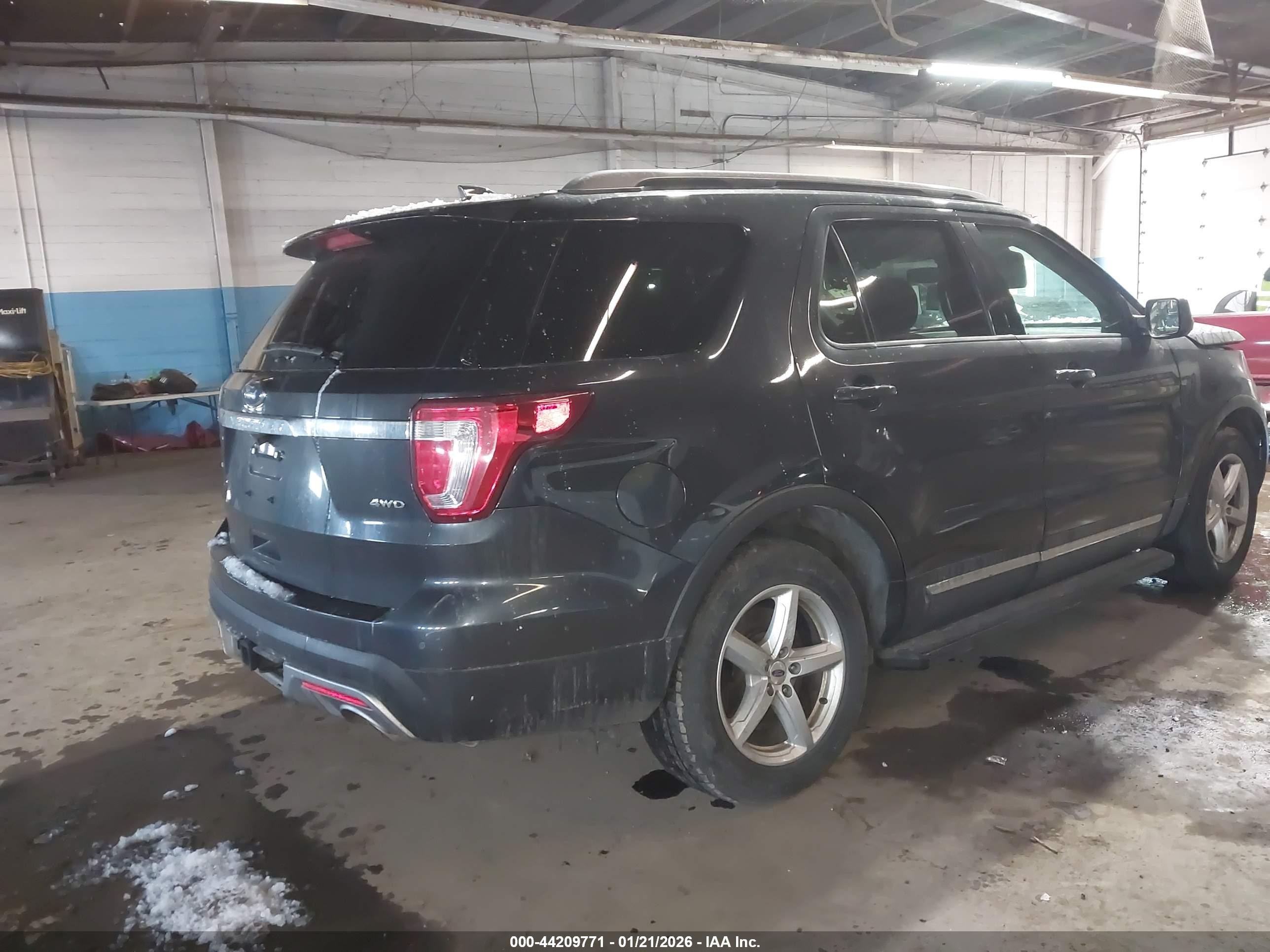 2017 Ford Explorer Xlt Black vin: 1FM5K8D8XHGC16614