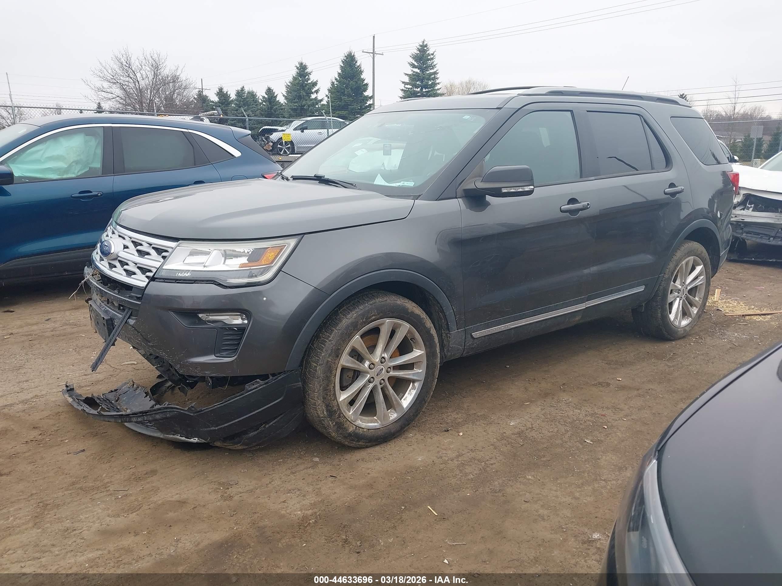 2018 Ford Explorer Xlt Gray vin: 1FM5K8D8XJGC32589