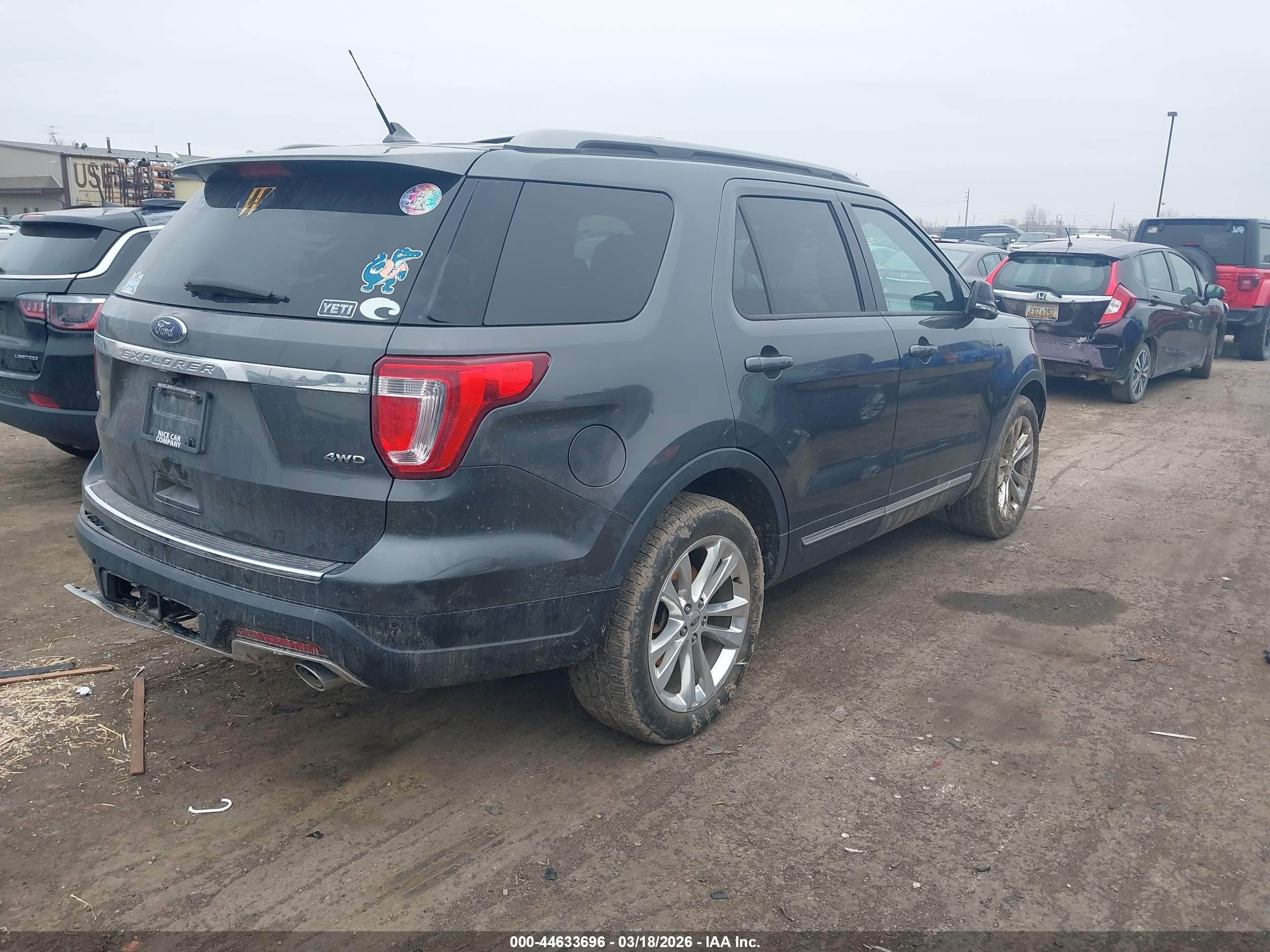 2018 Ford Explorer Xlt Gray vin: 1FM5K8D8XJGC32589