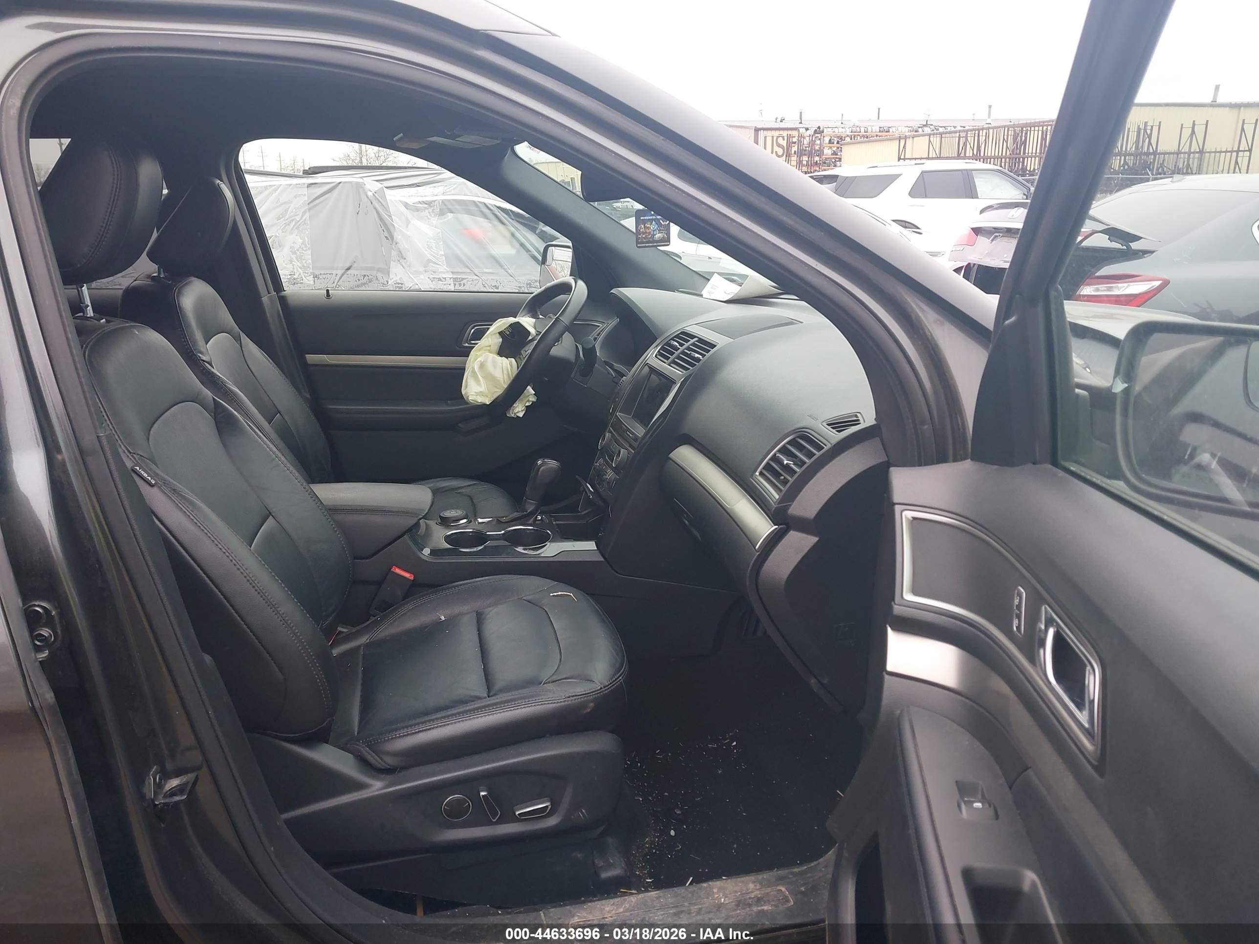 2018 Ford Explorer Xlt Gray vin: 1FM5K8D8XJGC32589