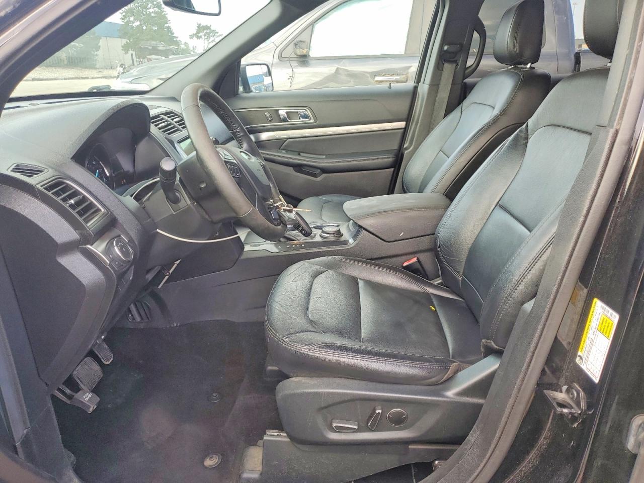 2018 Ford Explorer Xlt Black vin: 1FM5K8D8XJGC83736