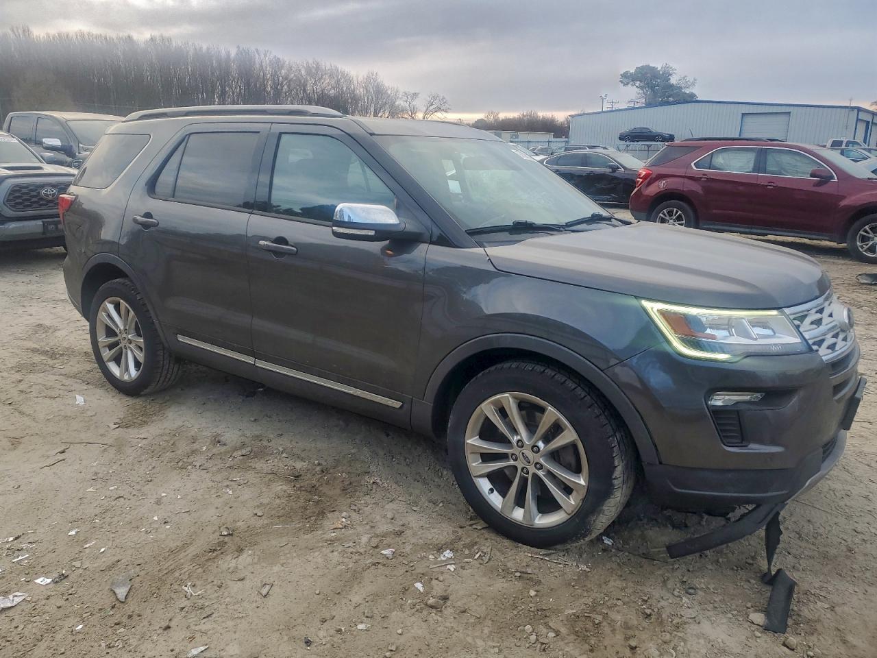 2019 Ford Explorer Xlt Gray vin: 1FM5K8D8XKGA02147