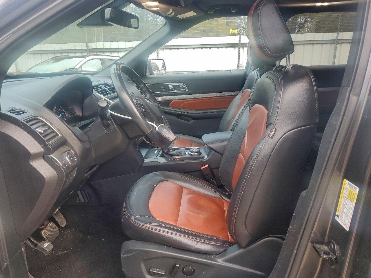 2019 Ford Explorer Xlt Gray vin: 1FM5K8D8XKGA02147