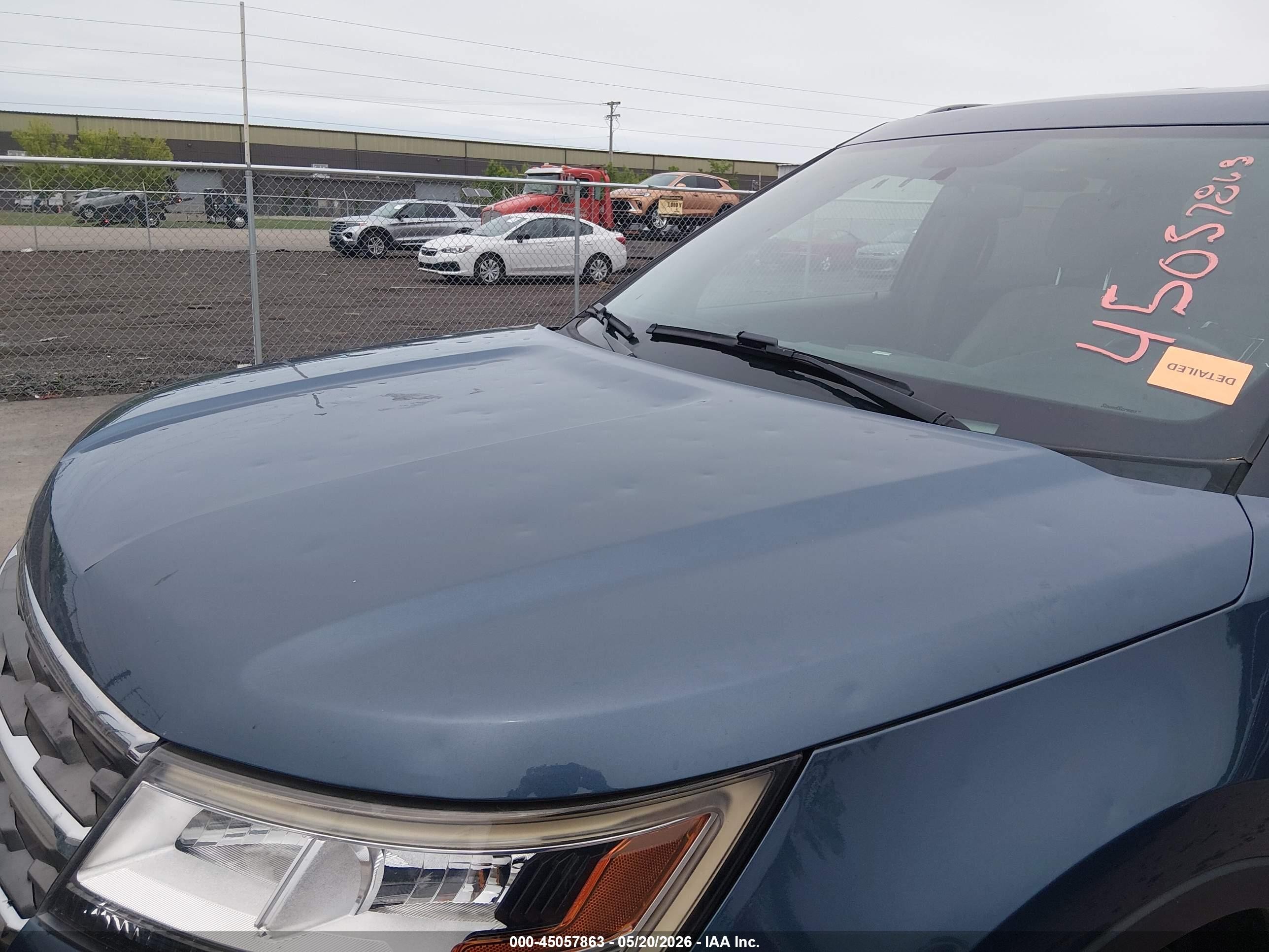 2019 Ford Explorer Xlt Blue vin: 1FM5K8D8XKGA16338