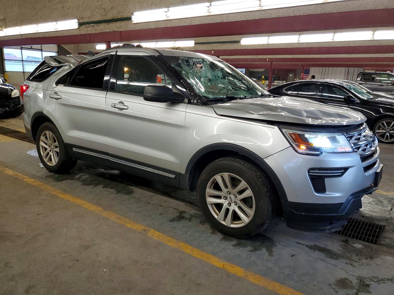 2019 Ford Explorer Xlt Silver vin: 1FM5K8D8XKGA50134