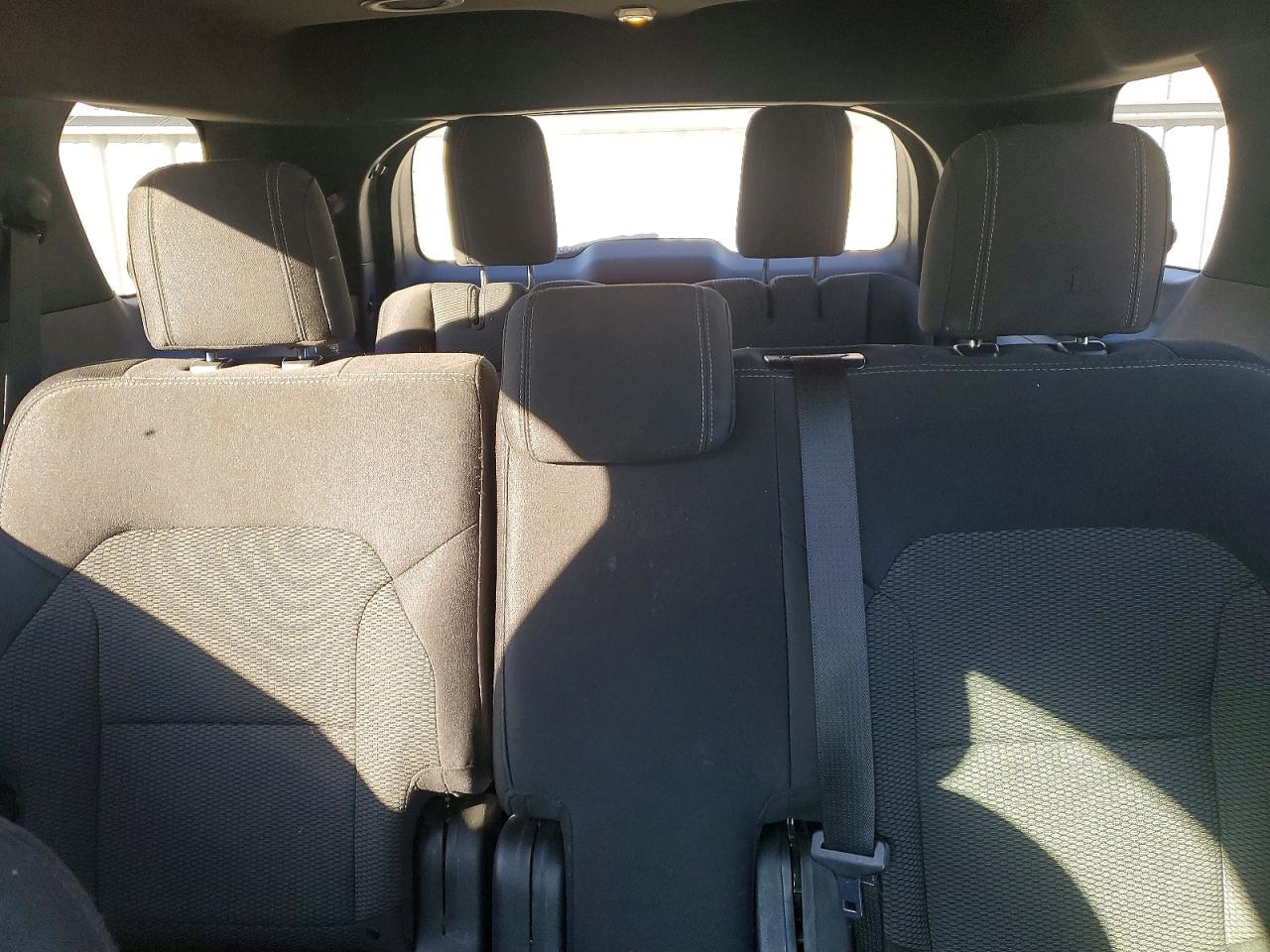 2018 Ford Explorer Xlt Silver vin: 1FM5K8DH2JGC05354
