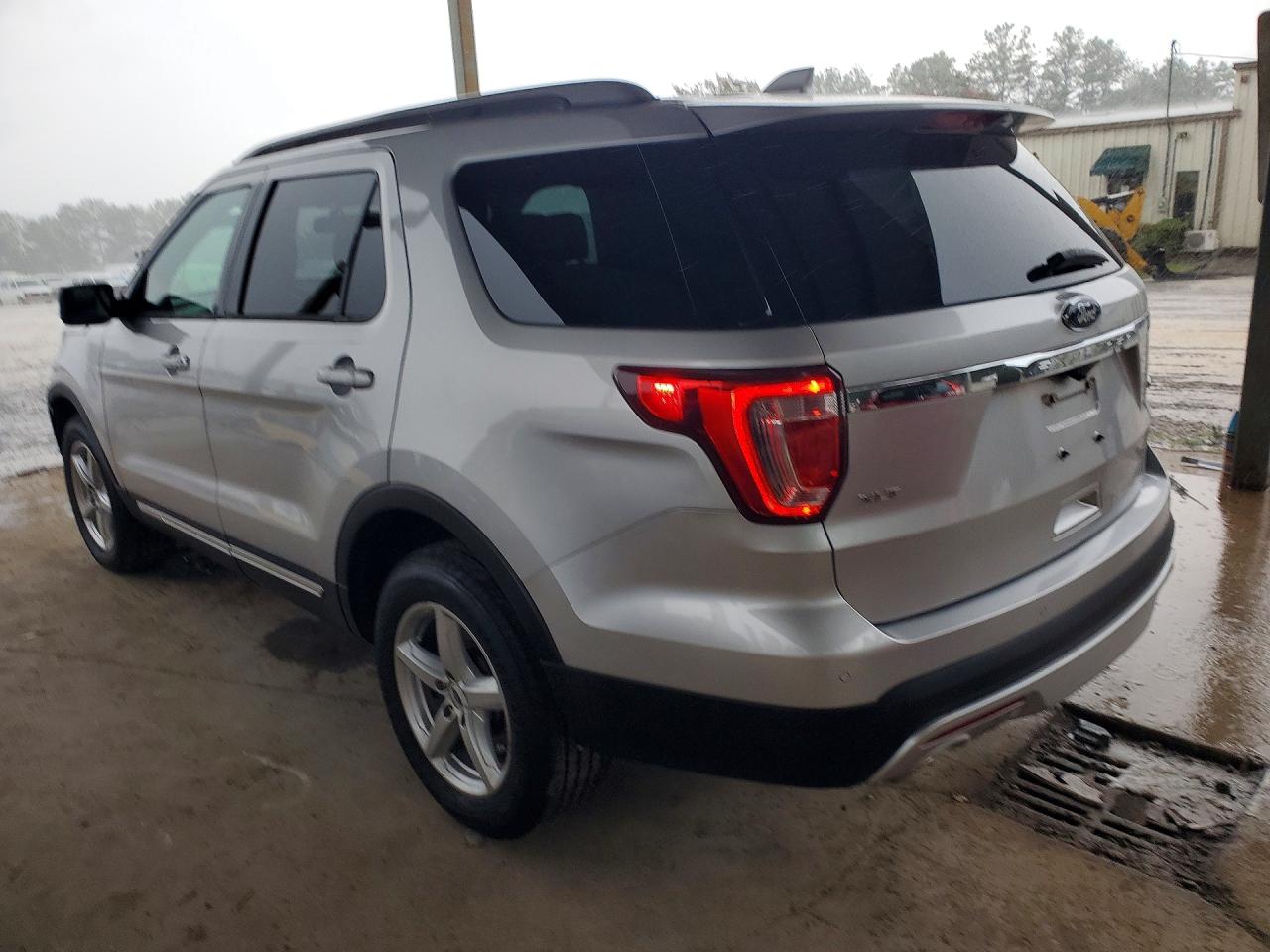 2017 Ford Explorer Xlt Silver vin: 1FM5K8DH4HGC83645