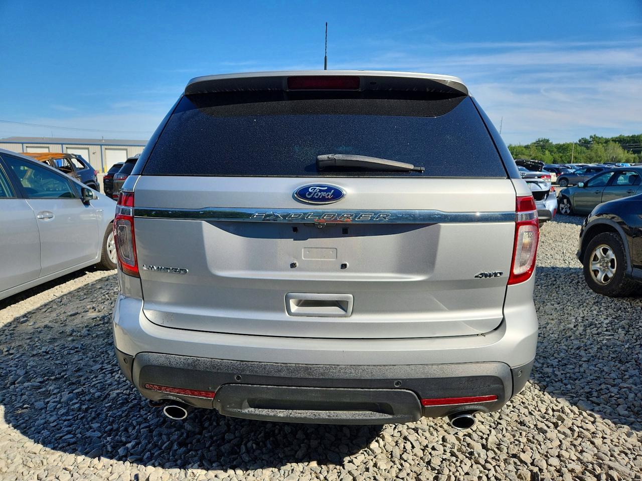 2013 Ford Explorer Limited Silver vin: 1FM5K8F80DGA02819