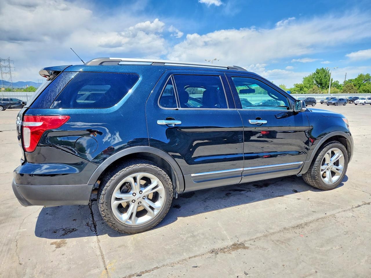 2014 Ford Explorer Limited Бирюзовый vin: 1FM5K8F80EGA64402