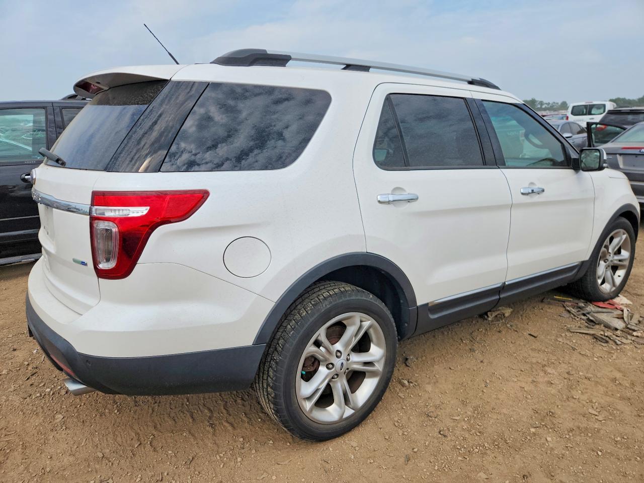 2014 Ford Explorer Limited White vin: 1FM5K8F80EGC41160