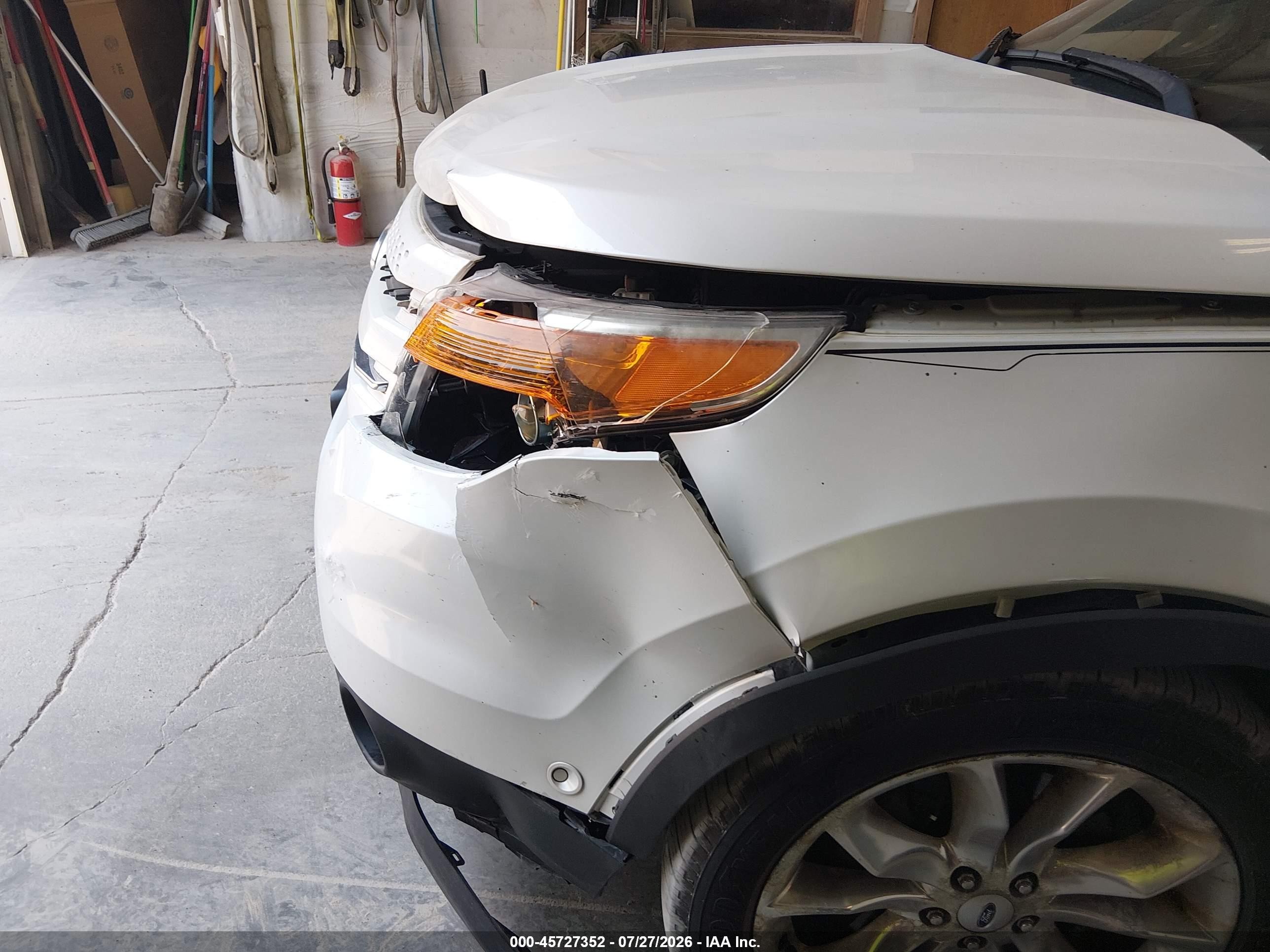 2015 Ford Explorer Limited White vin: 1FM5K8F80FGC12078